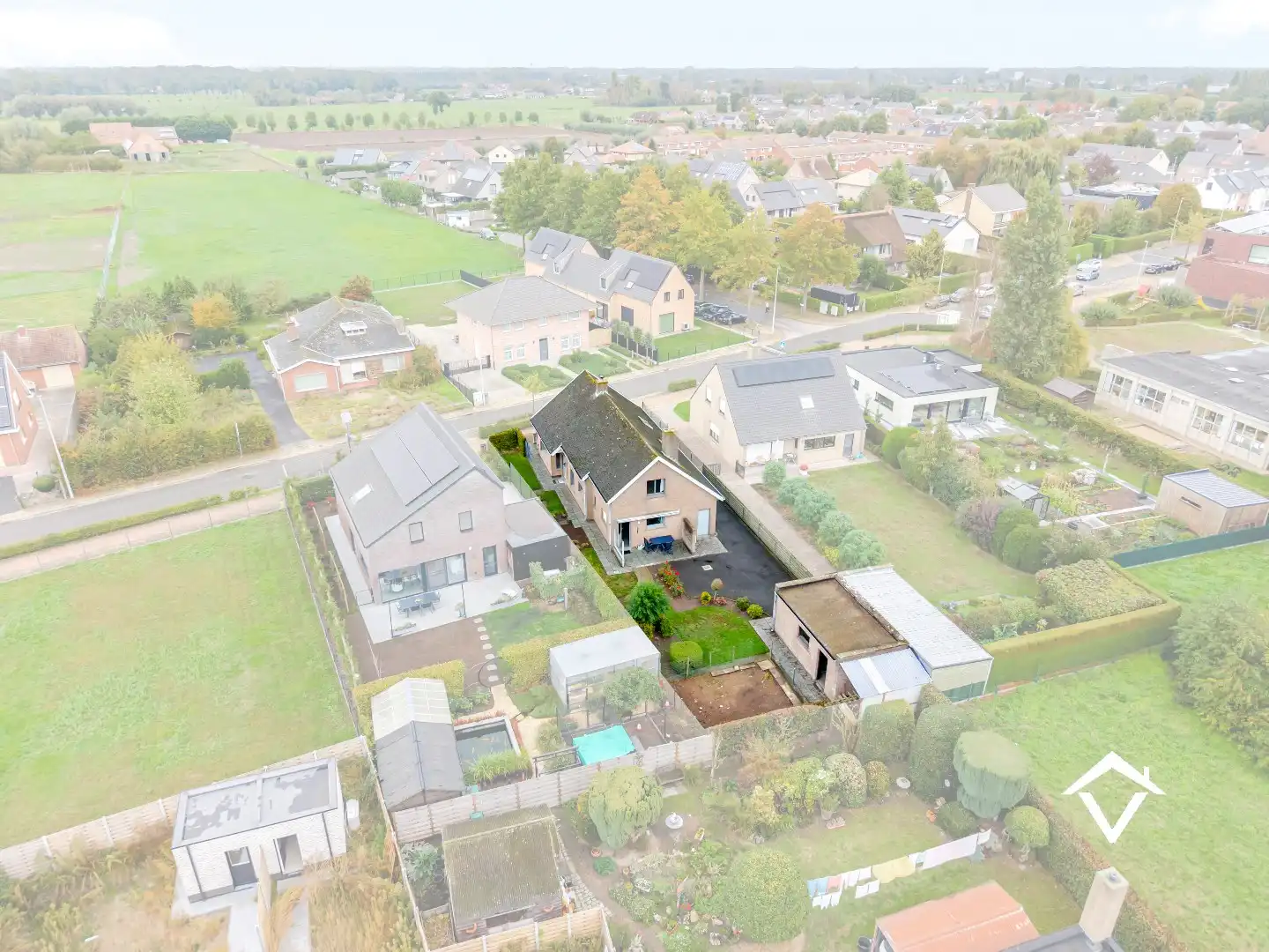 Alleenstaande woning met zuidgerichte tuin, garage en 4 slaapkamers te Ichtegem foto 32