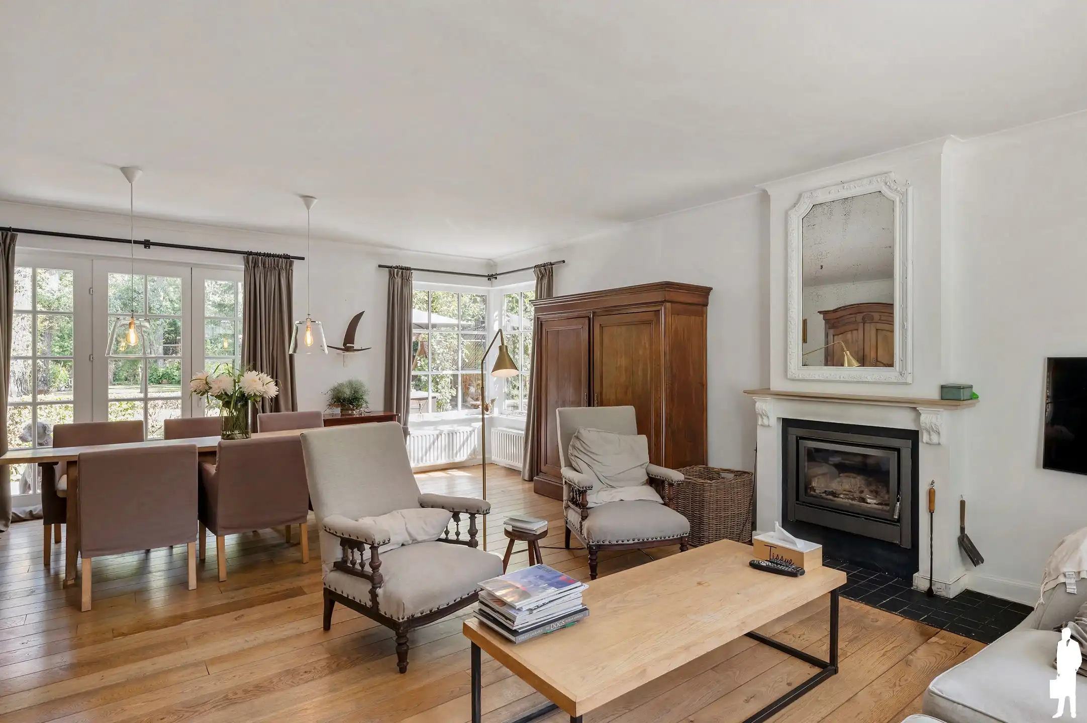 Tijdloze villa op mooi perceel van ca. 1.841m² in een uiterst rustige omgeving in Brasschaat! foto 5