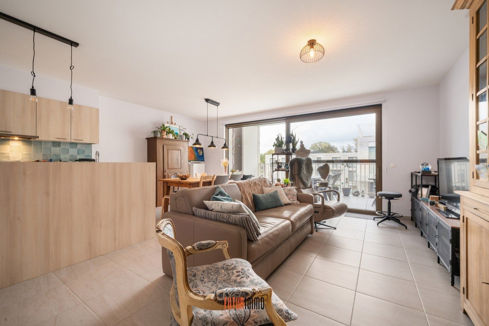 BEN-appartement met ruime garage te Brugge foto 3