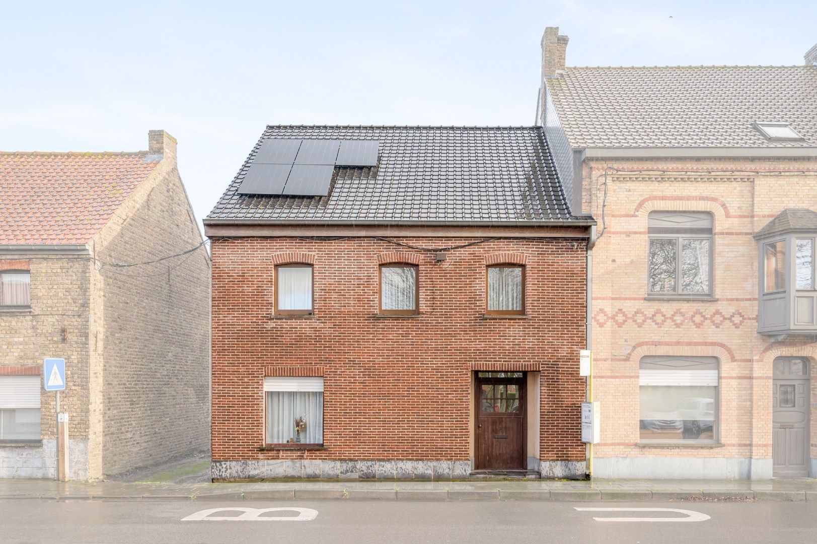 Hoofdfoto van de publicatie: HOB MET 3 SLPKS (4 MOGELIJK), TUIN MET VRIJ ZICHT EN RUIME GARAGE