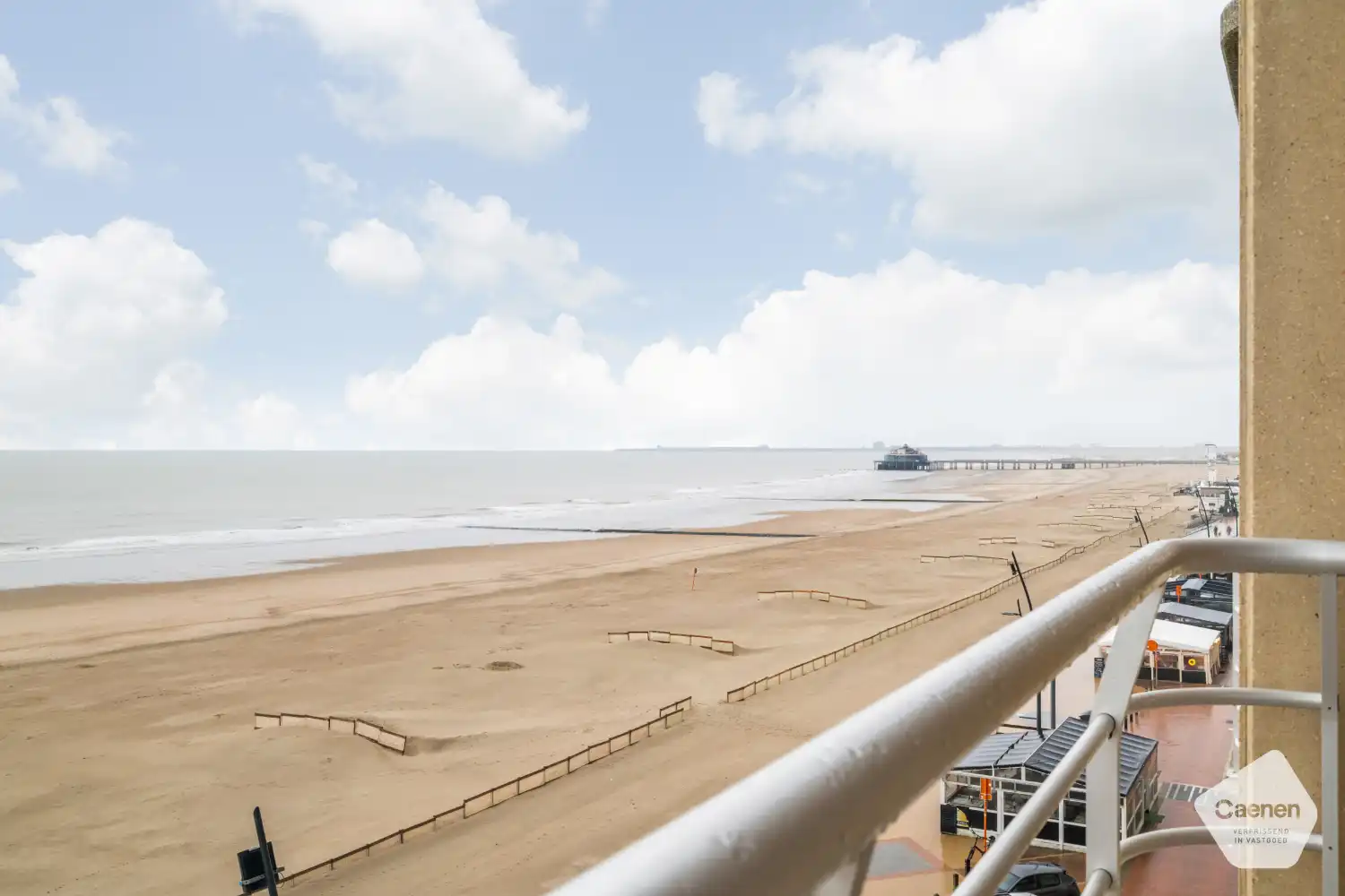 Centraal gelegen één slaapkamer appartement met zicht op zee. foto 13