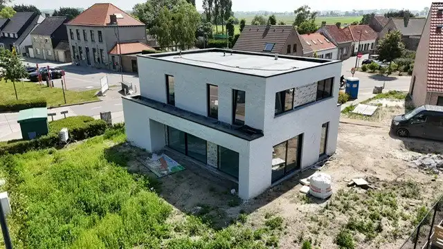 Alleenstaande nieuwbouwwoning met 3 slaapkamers en tuin te Koekelare foto 11