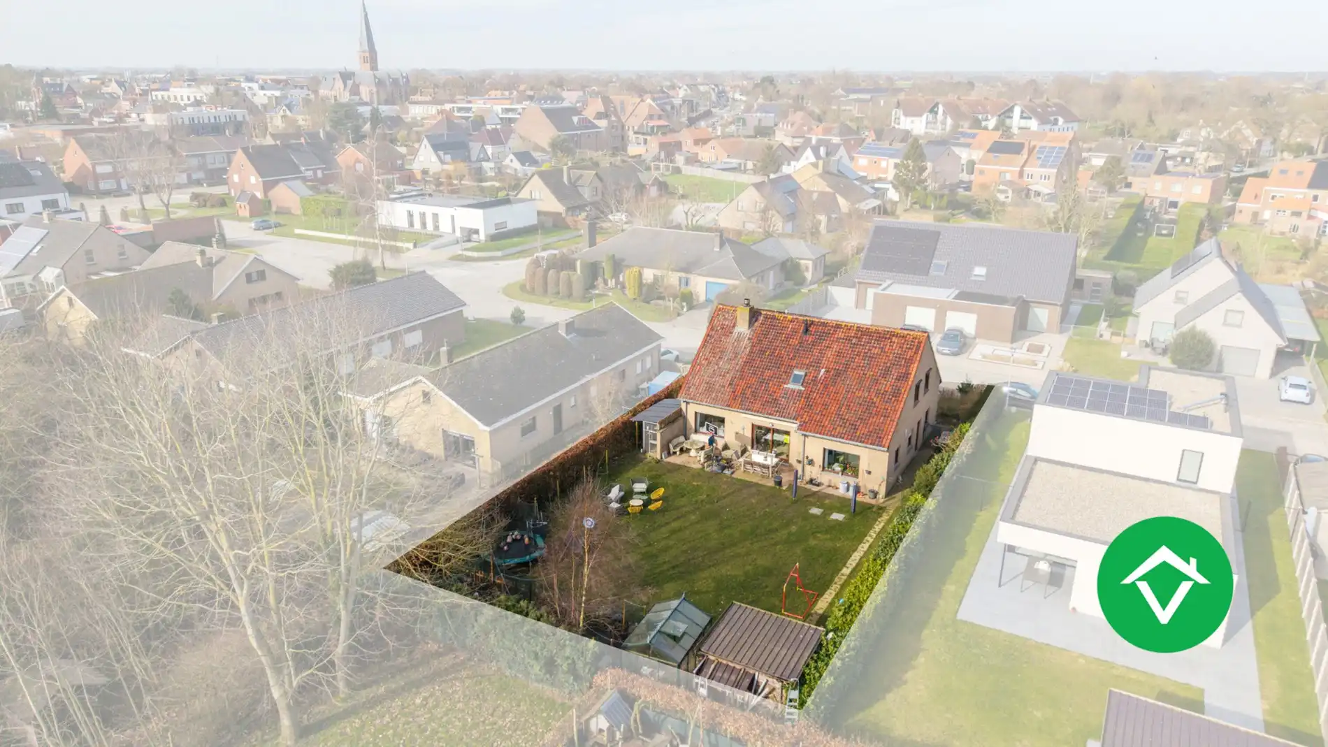 Alleenstaande woning met 5 slaapkamers en garage te Koekelare foto 26