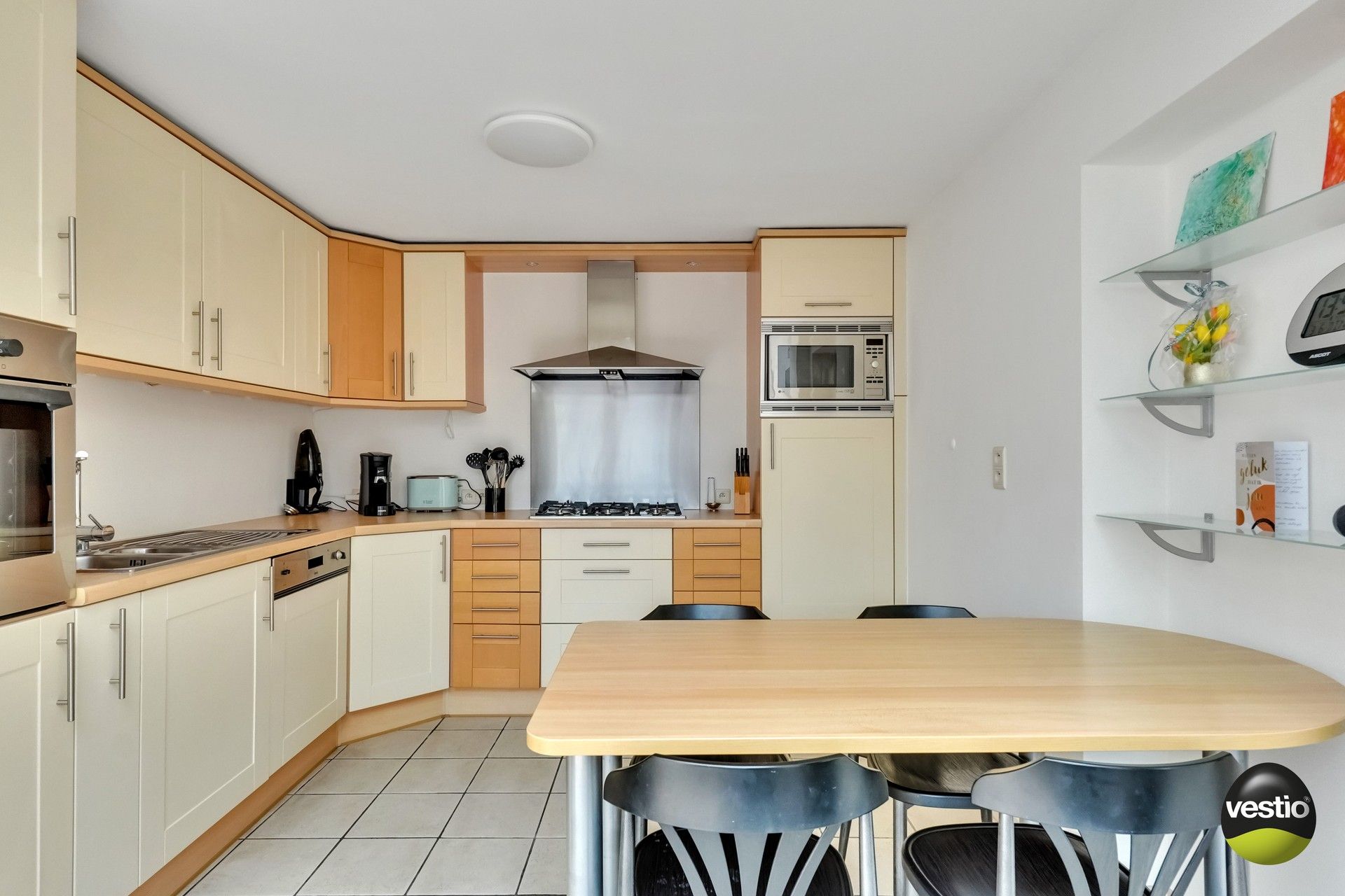 INSTAPKLARE WONING AAN CENTRUM OPGLABBEEK foto 10