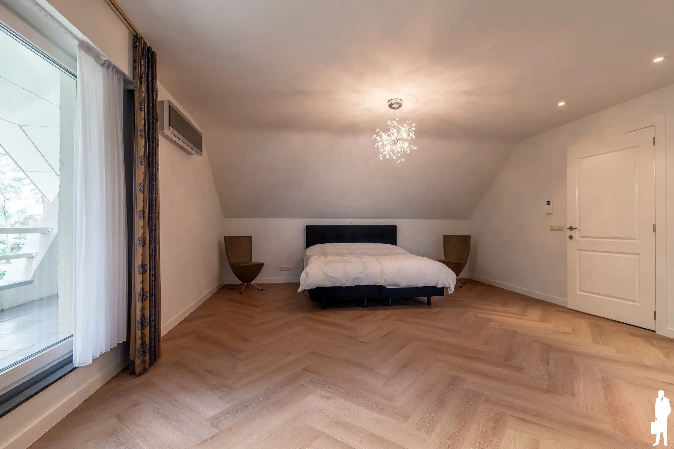 Architectenvilla: B-label, 5 à 6 slpk., 3 bk., nabij Nederl. foto 18