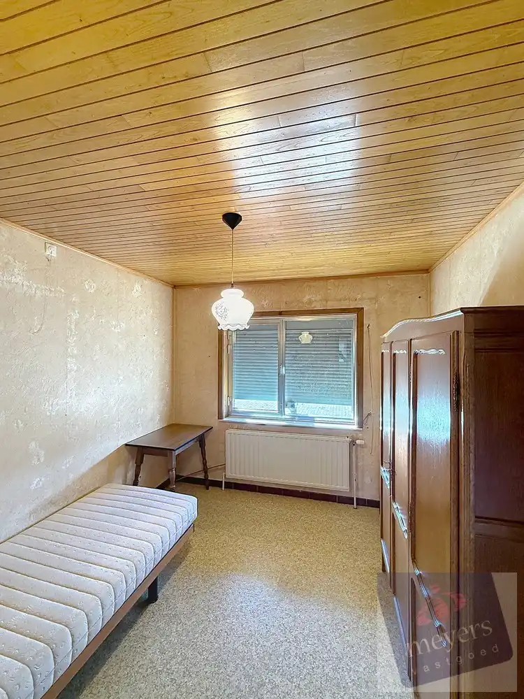 Ruime woning met 5 slaapkamers op perceel van 16a 49ca in Genk foto 15