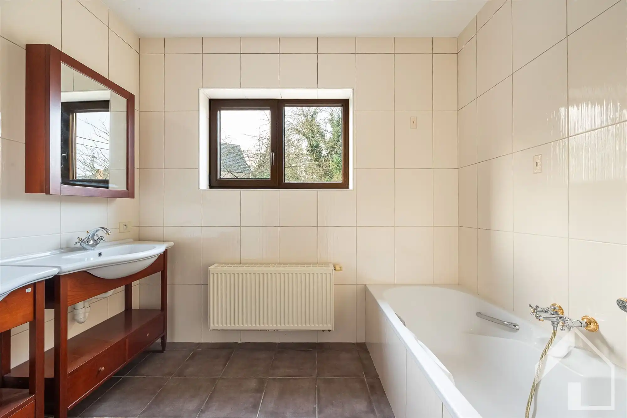 charmante woning met authentieke elementen foto 9