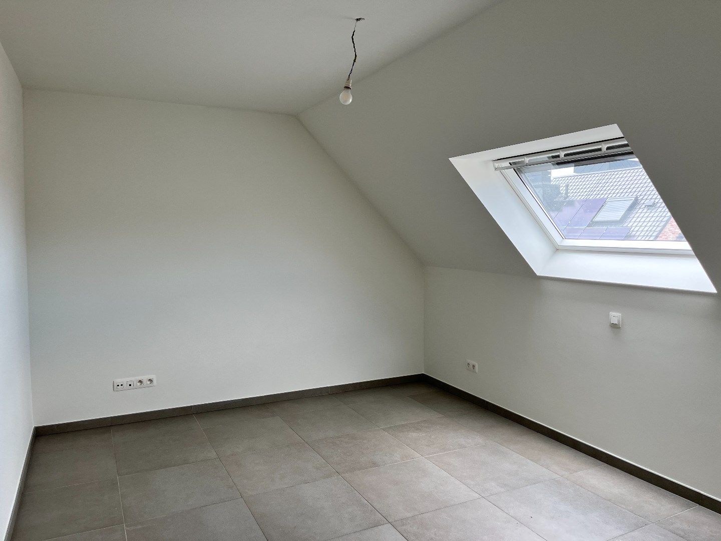 Dakappartement met 2 slaapkamers en zonnig terras te Houthulst  foto 9