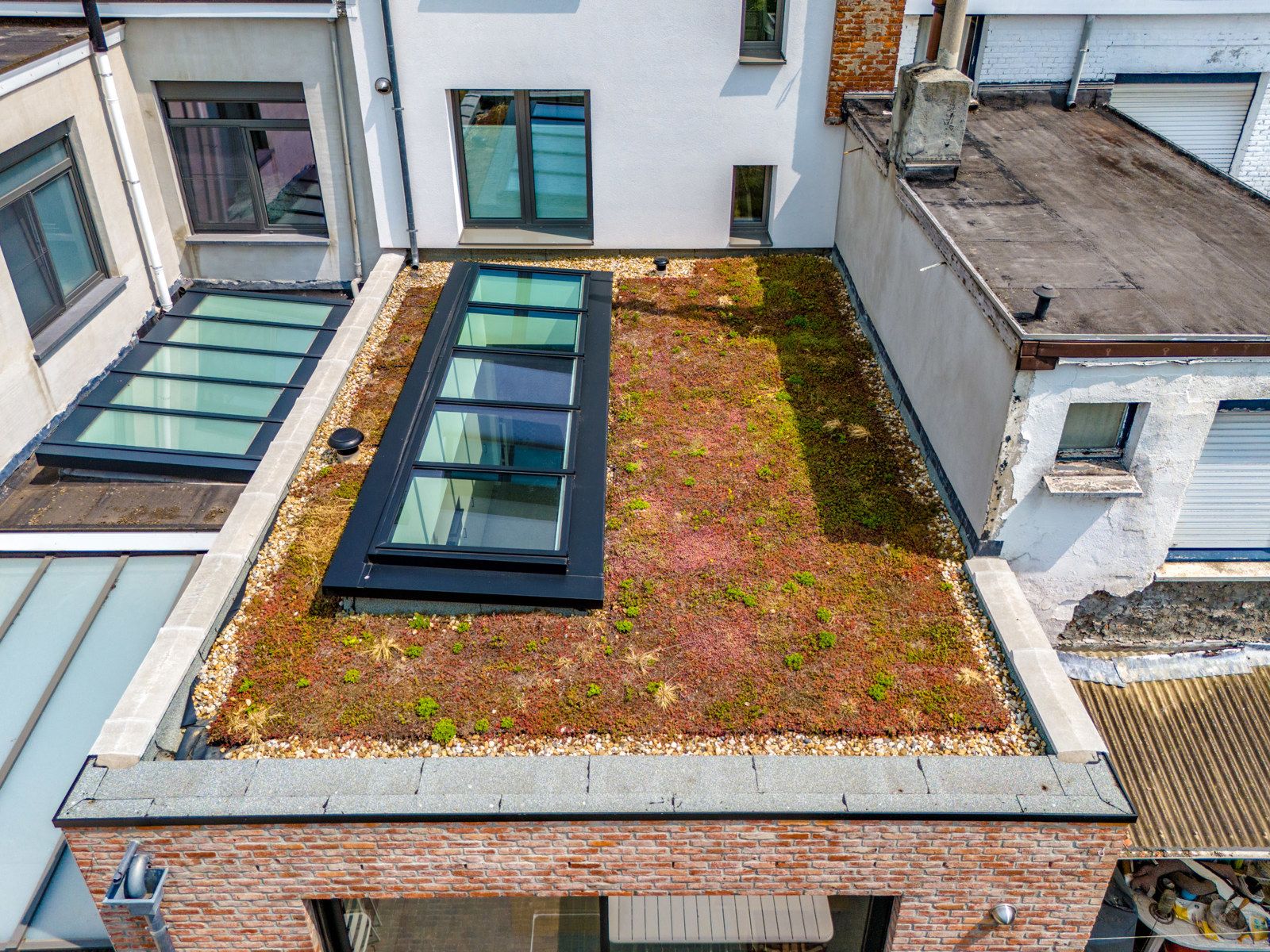 Instapklare woning met 3 slaapkamers, 2 badkamers en tuin! foto 22