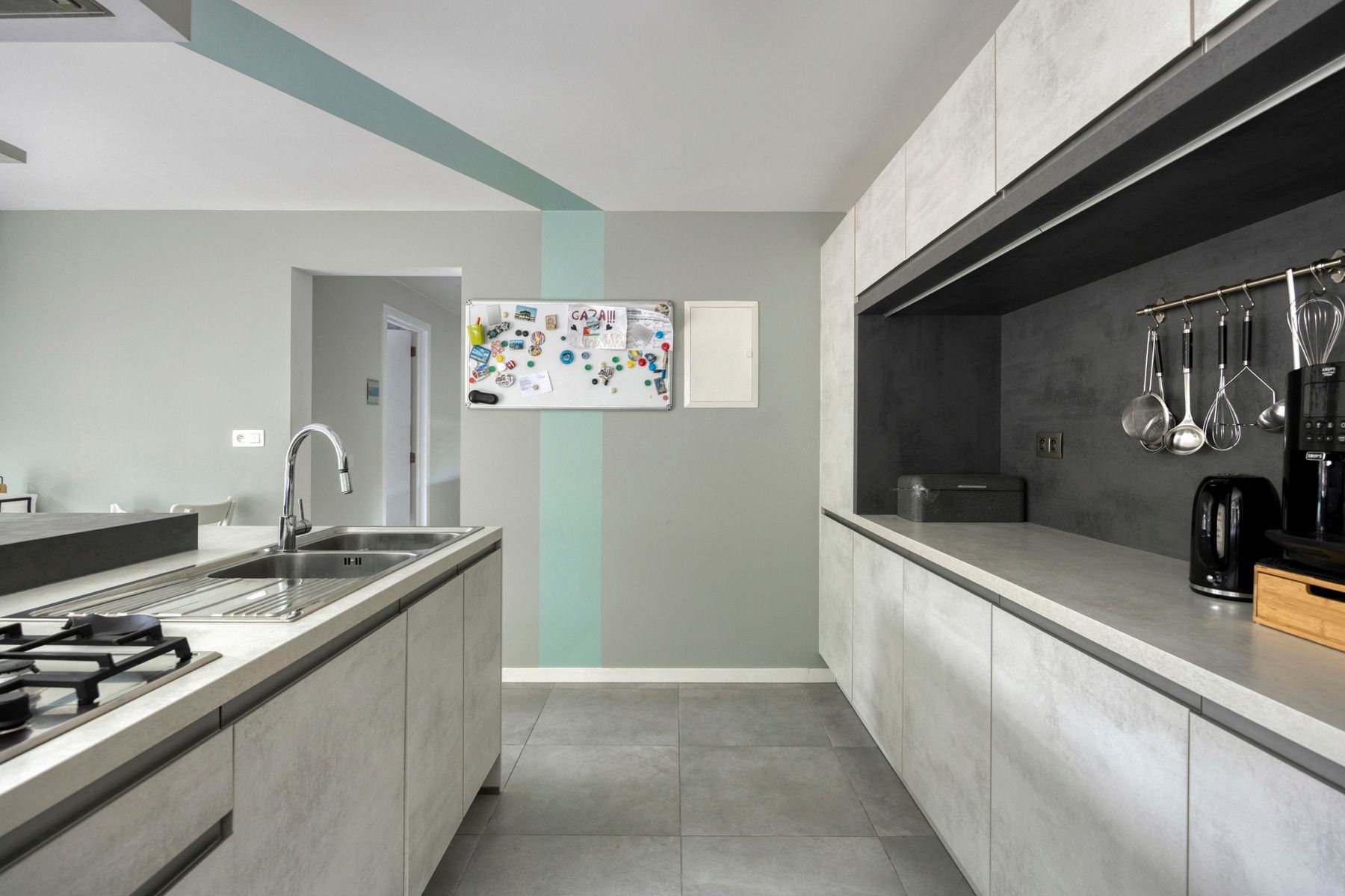 Volledig gerenoveerde, instapklare woning in groene omgeving foto 11
