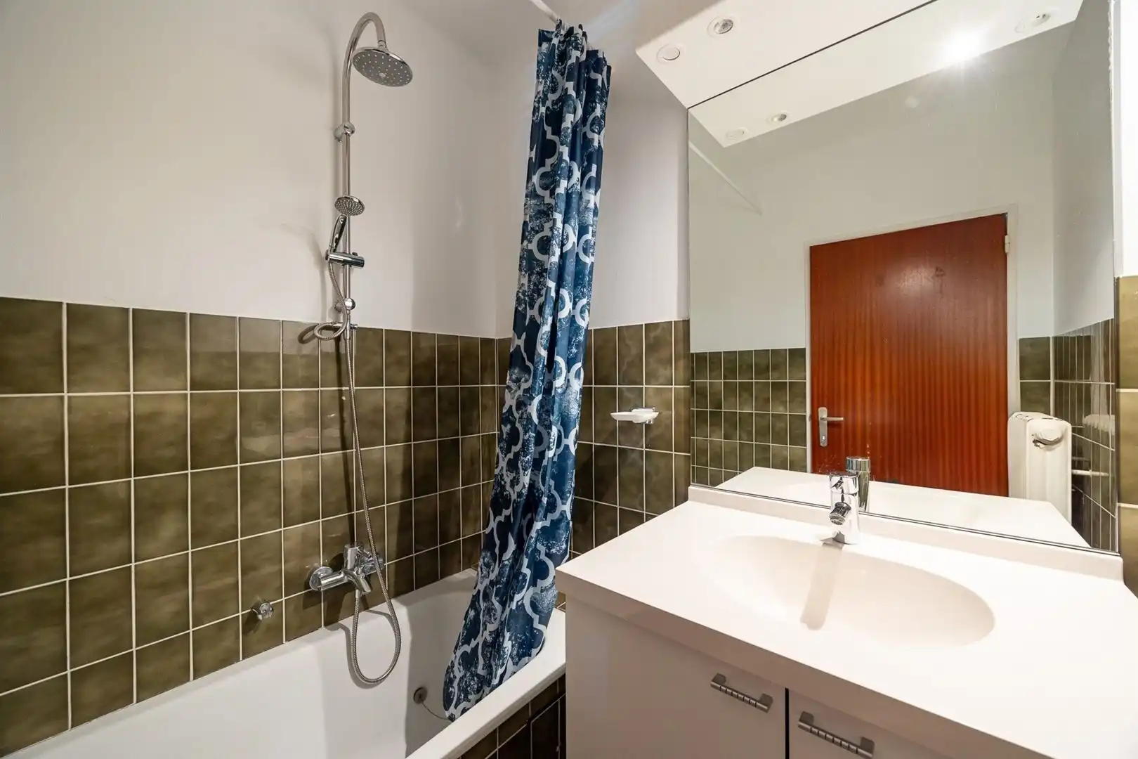 Groen, centraal, betaalbaar – 1-slaapkamer in bruisend Merksem foto 10