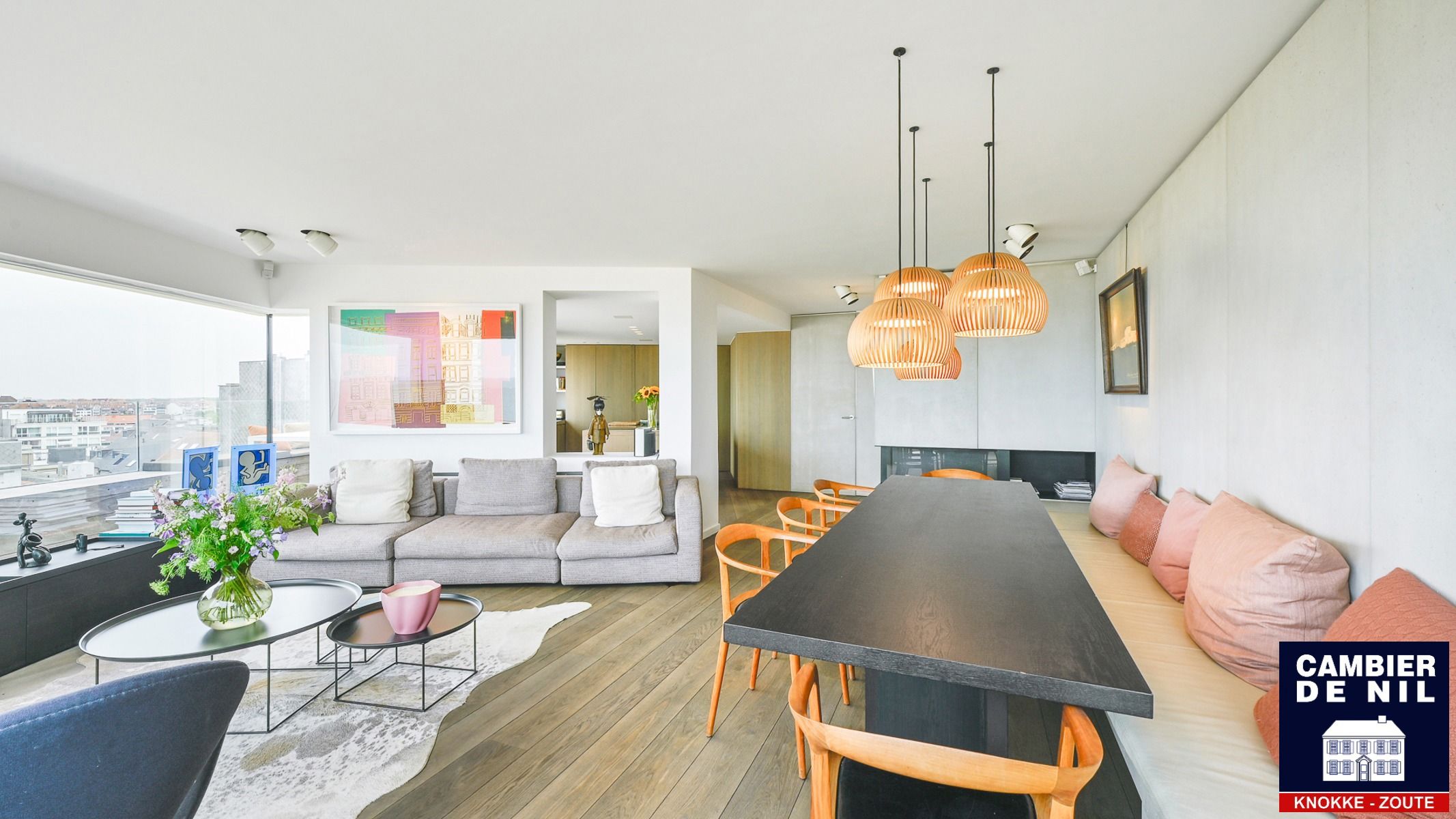Prachtig hoekappartement met panoramische zichten foto 3