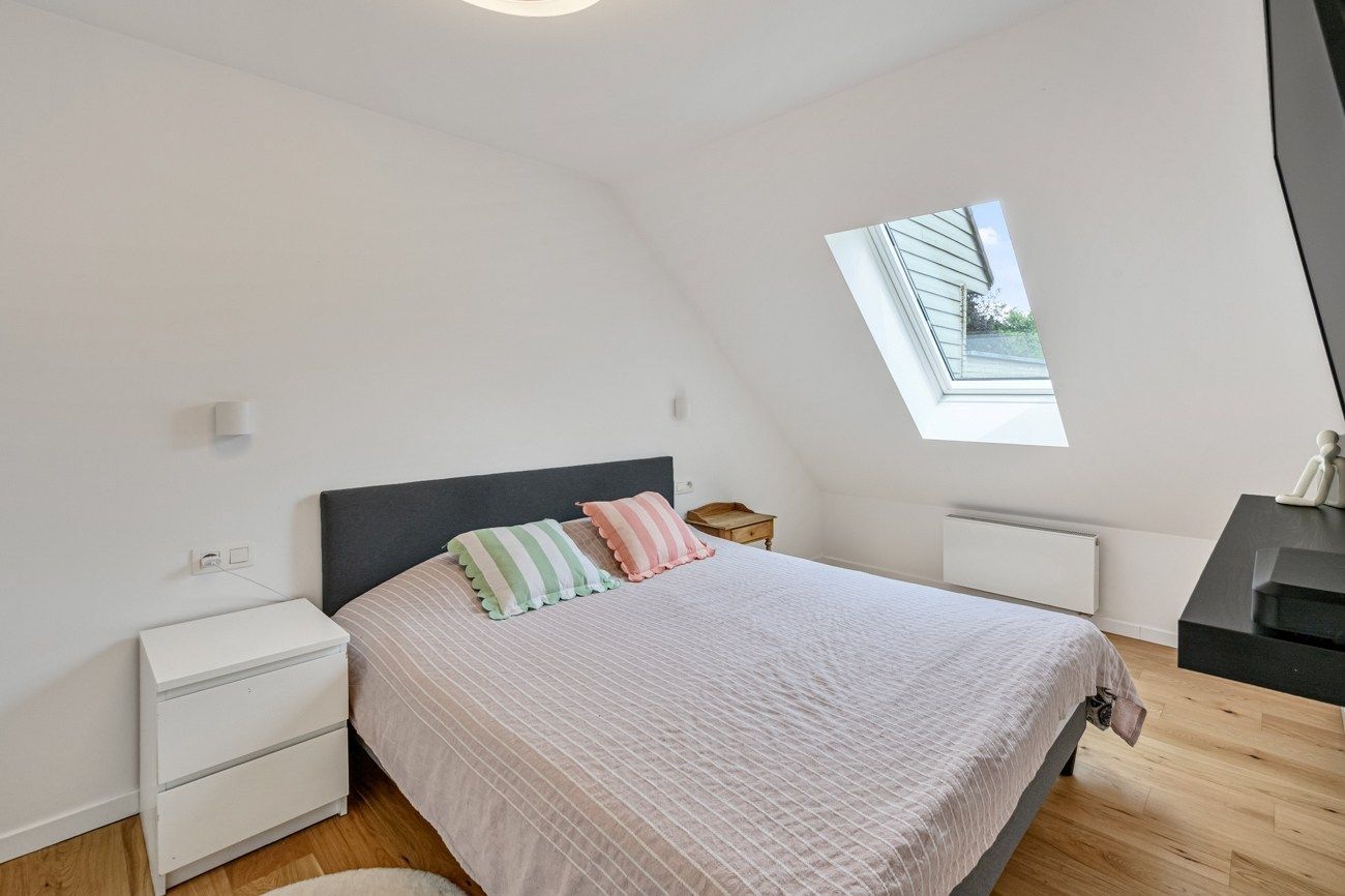 Gezellige, instapklare HOB met 4/5 slaapkamers, dressing en een grote tuin foto 19