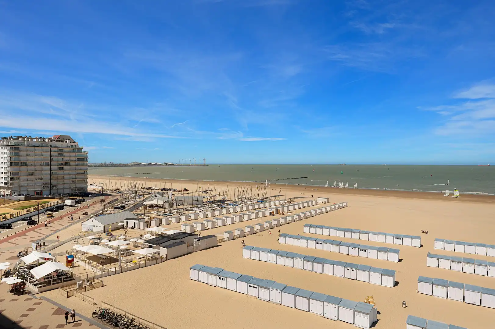 Exclusieve mezzanine met panoramisch frontaal zeezicht – Residentie Royal Navy foto 21