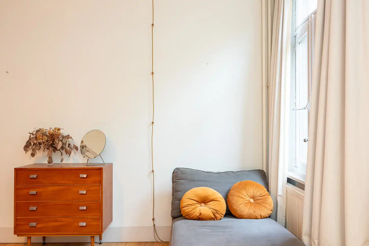 Verkocht: kevin@wellimmo.net voor meer info!  Instapklaar Art-Deco appartement met heerlijk zonneterras nabij 't Groen Kwartier en Zurenborg, voor liefhebbers! foto 24