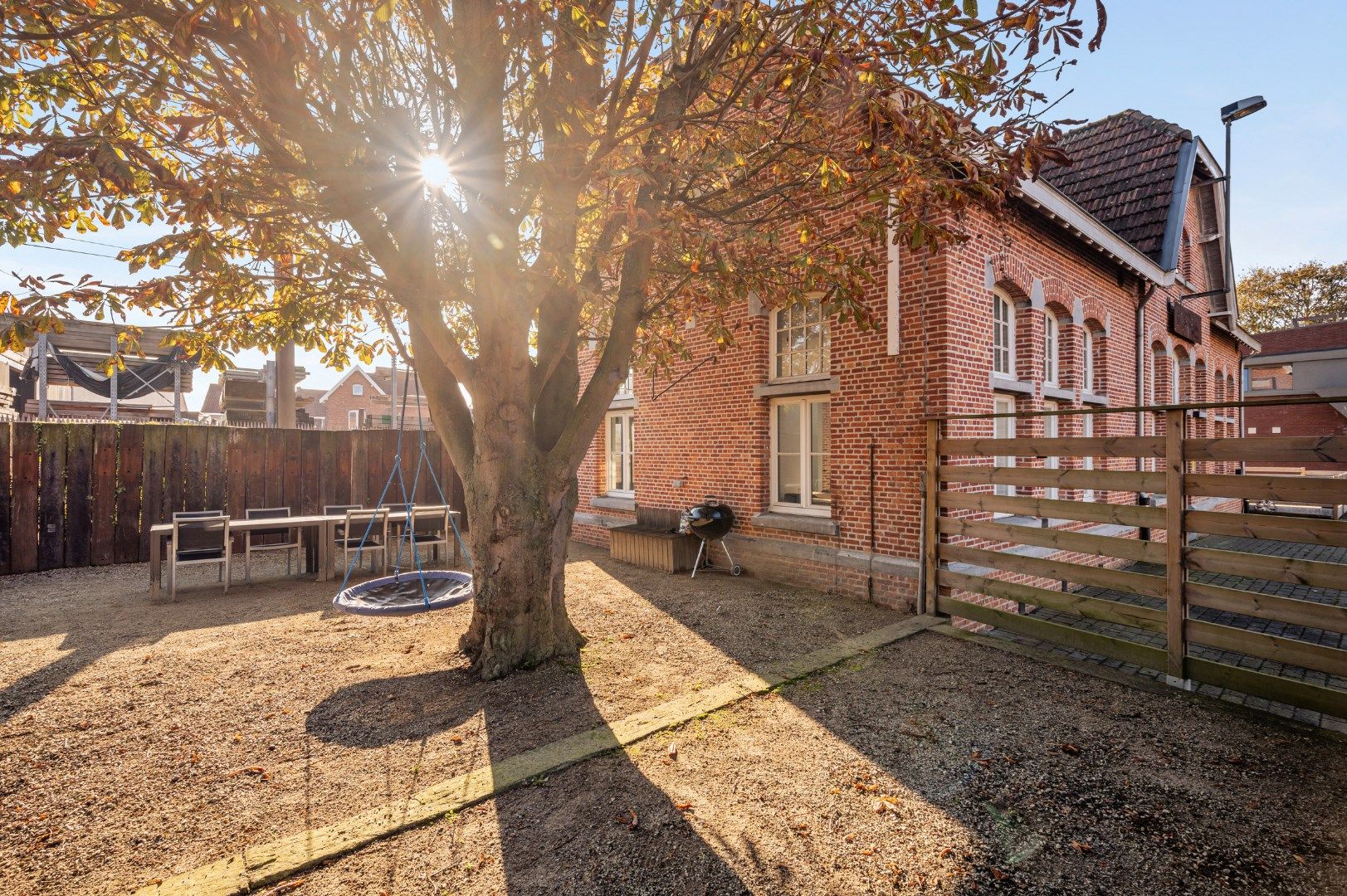 VAKANTIEWONING MET 6 SLPKS, 2 BADKAMERS, TUIN EN PARKING foto 20