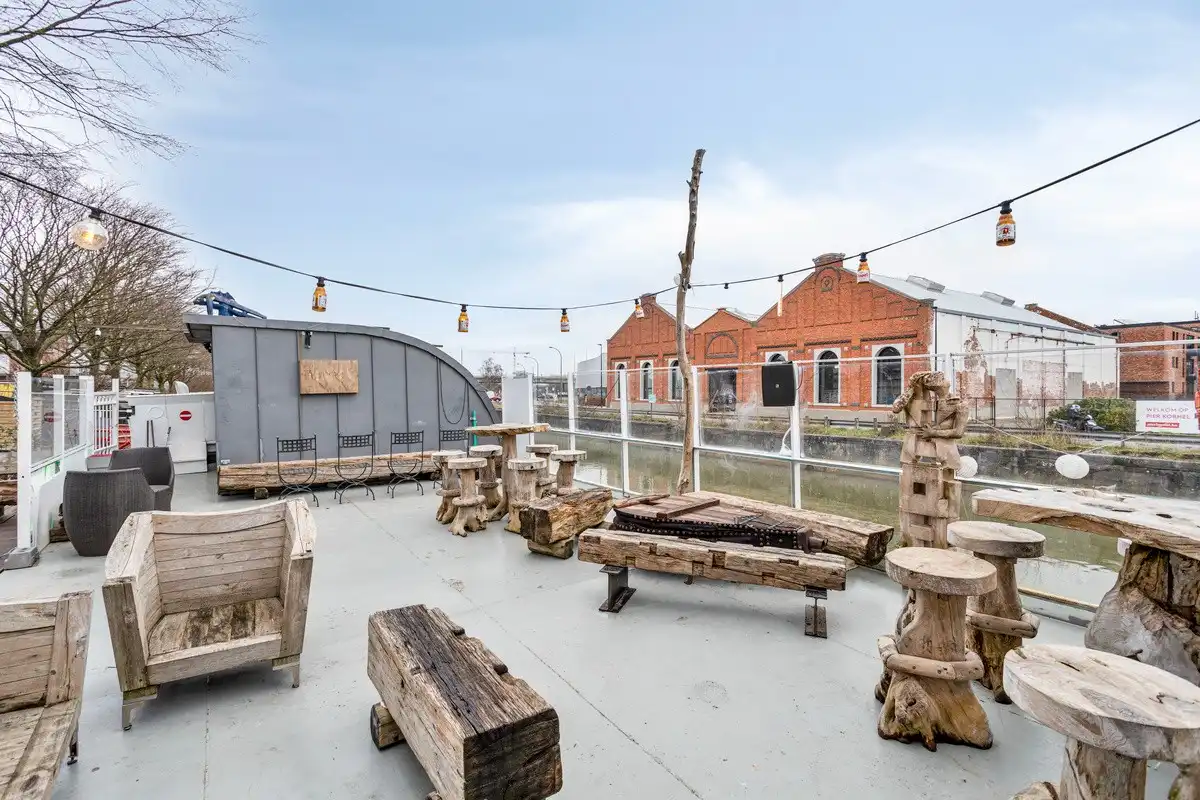 HORECABOOT met WOONST te AALST foto 22