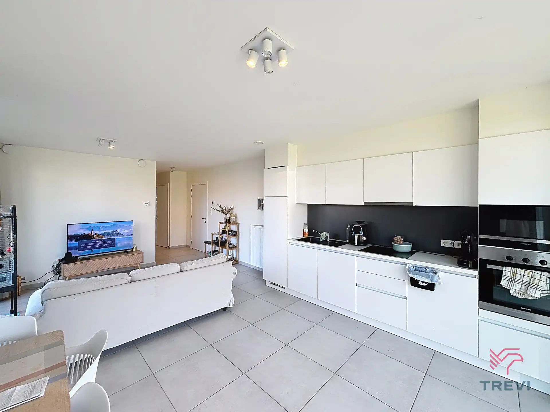 TUBIZE APP 2KAMERS MET TUIN foto 4