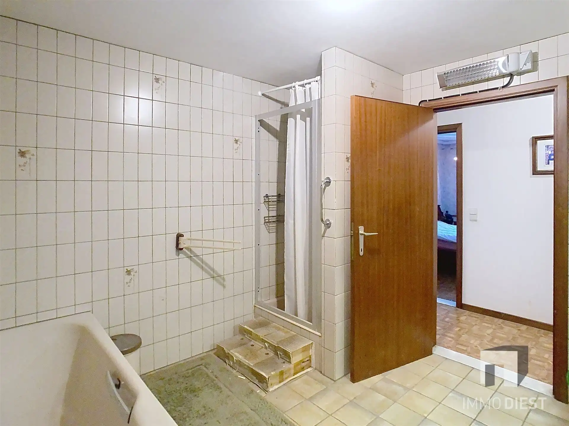 Stevige stadswoning met 4 slaapkamers in centrum Halen  foto 31