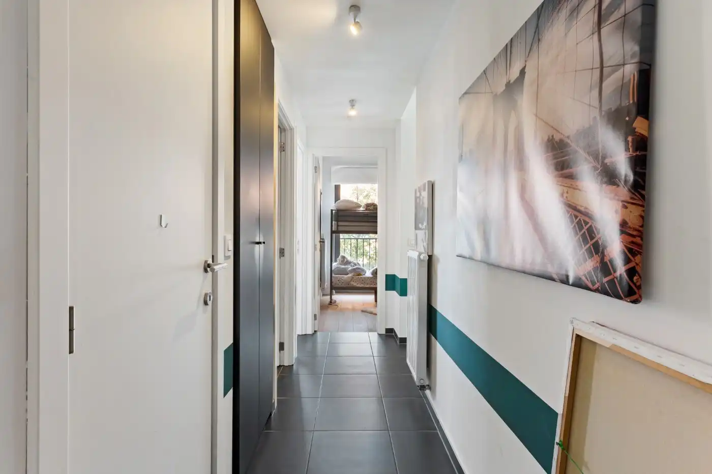 Recent app. op 1e verd. met 2 slpk. in Cadix-buurt te Antwerpen foto 15