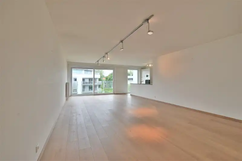 Domein "ELZENHOF" foto 6