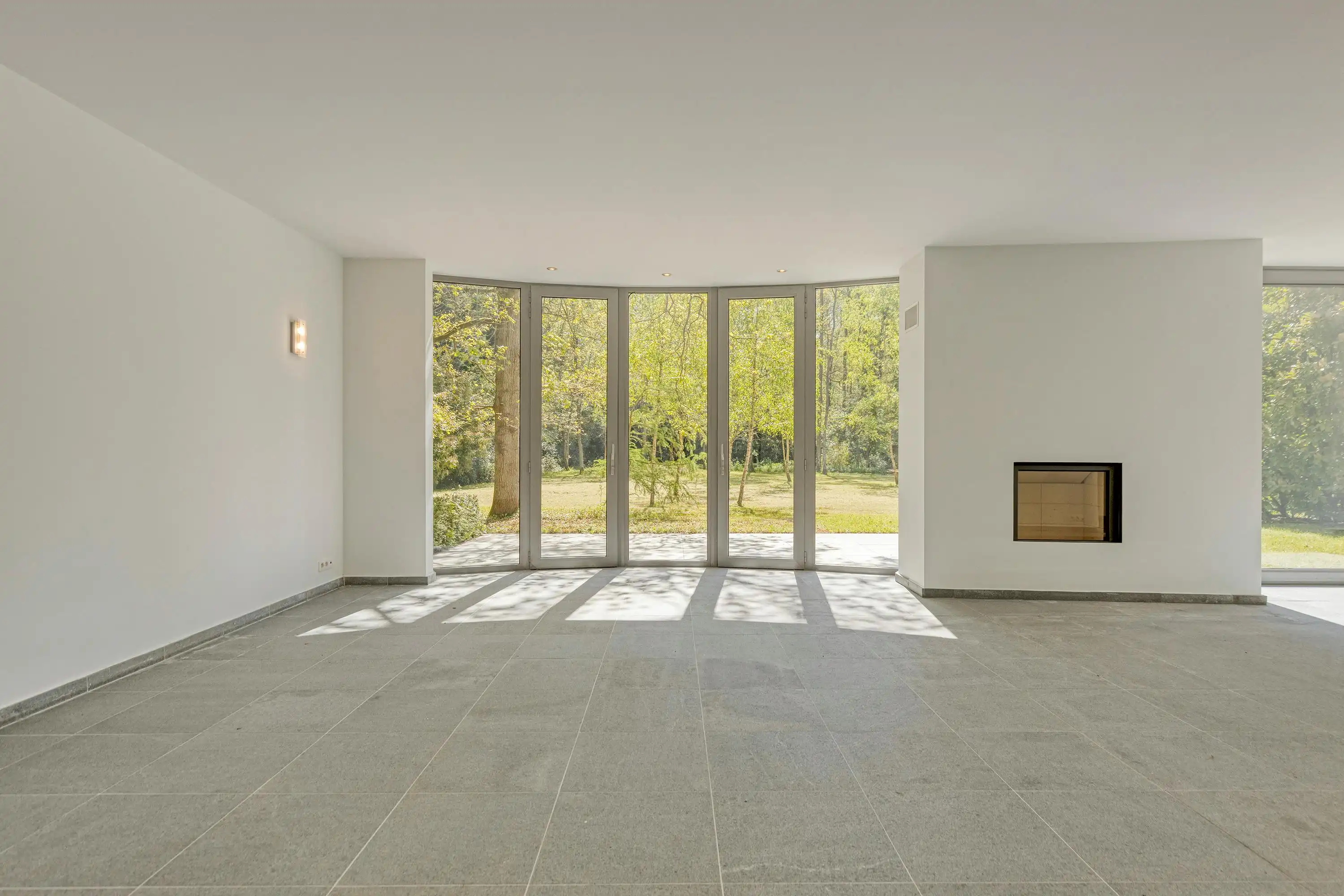 Exclusieve villa in Schilde met ruime zuid-gerichte tuin. foto 7