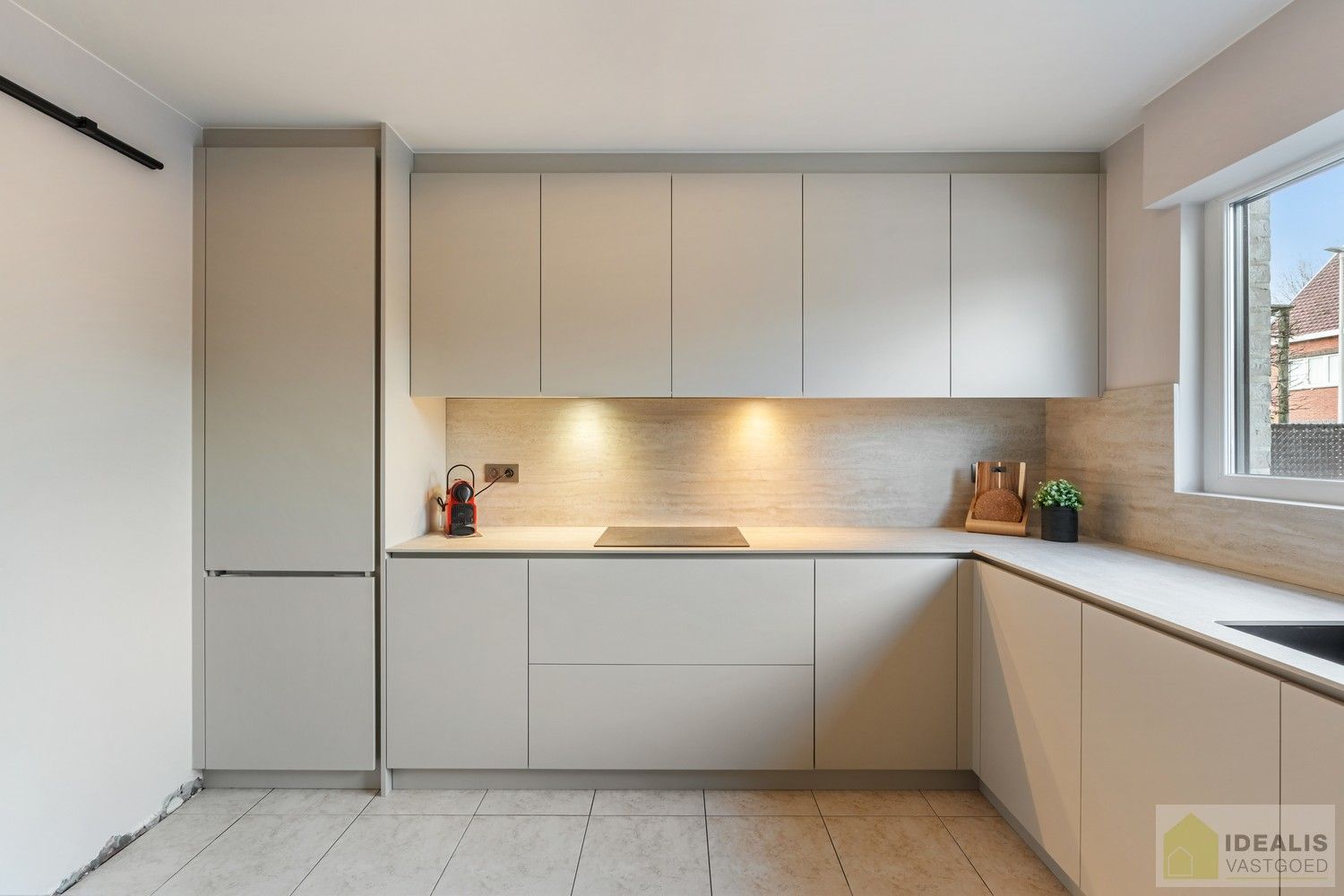 PERFECT ONDERHOUDEN GELIJKVLOERS APPARTEMENT MET MAAR LIEFST 3 SLAAPKAMERS VLAKBIJ HET BRUISENDSE CENTRUM VAN HEUSDEN-ZOLDER foto 14