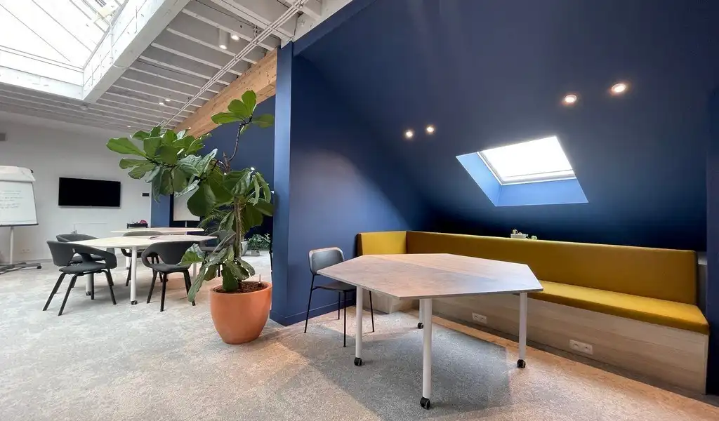 Duplexkantoor te huur in prachtig herenhuis in centrum Antwerpen foto 8