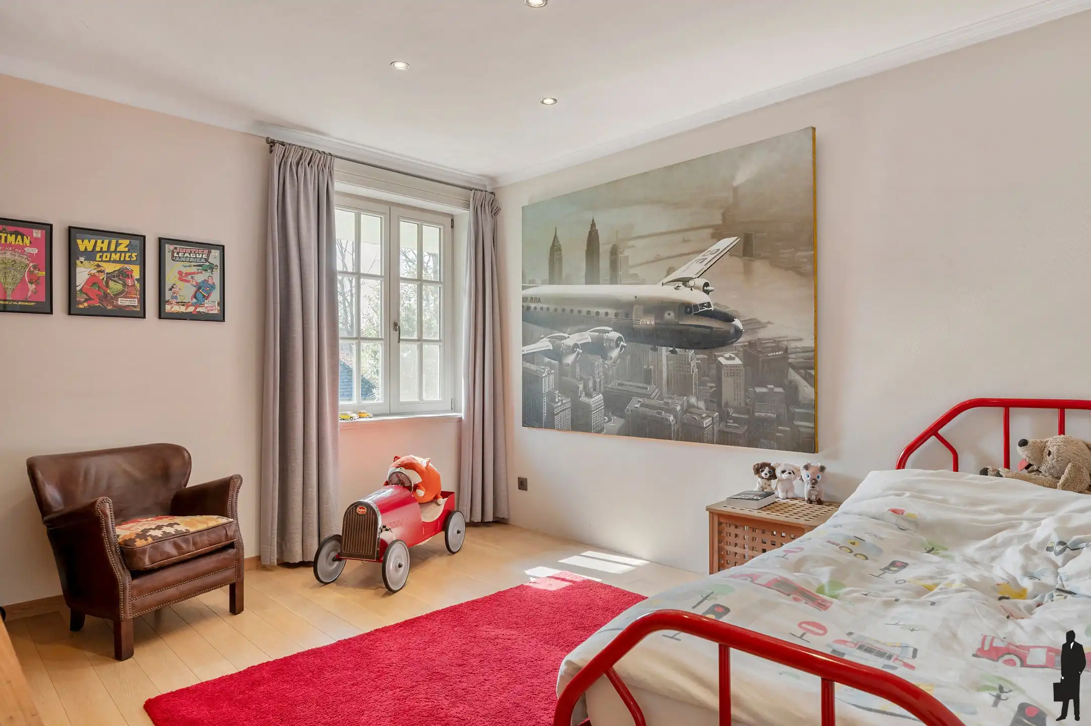 Lichtrijke villa aan het centrum! foto 25