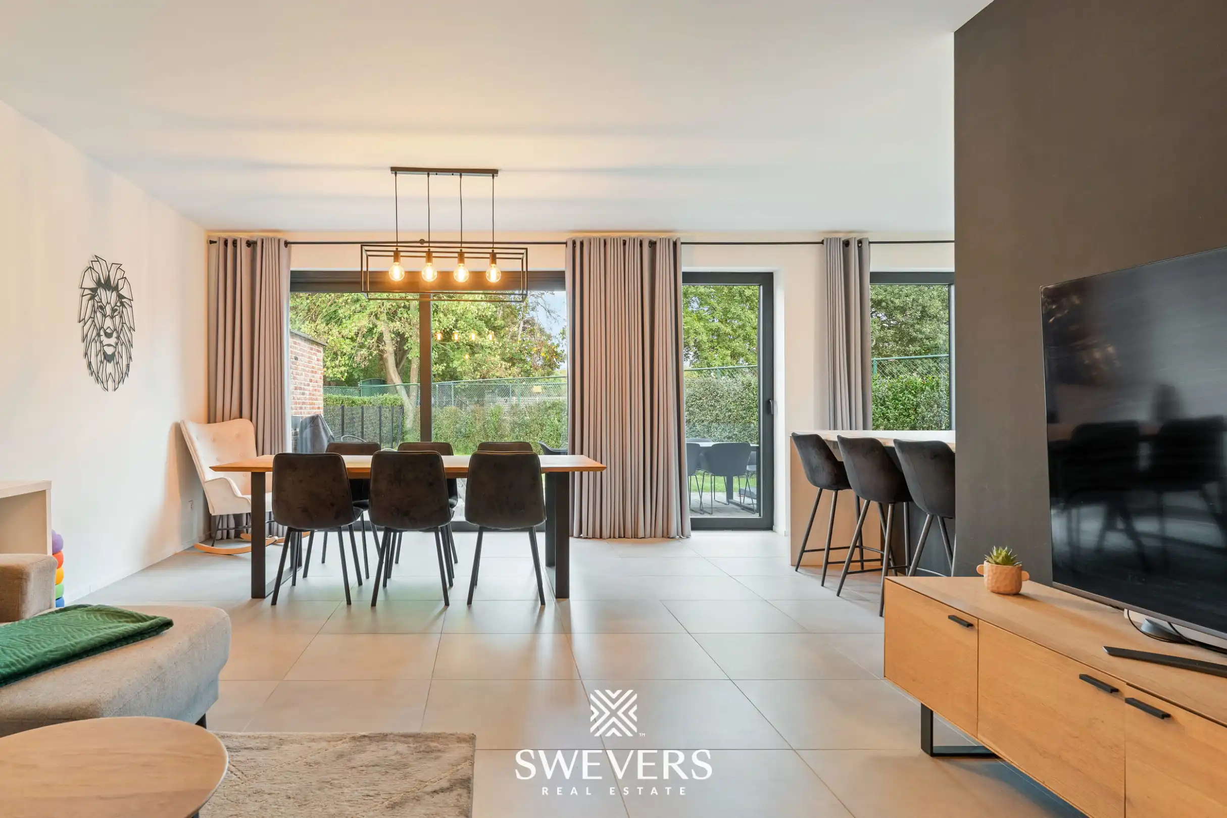 Instapklaar gelijkvloers 2 slpk-appartement met terras en tuin in Heusden. foto 7