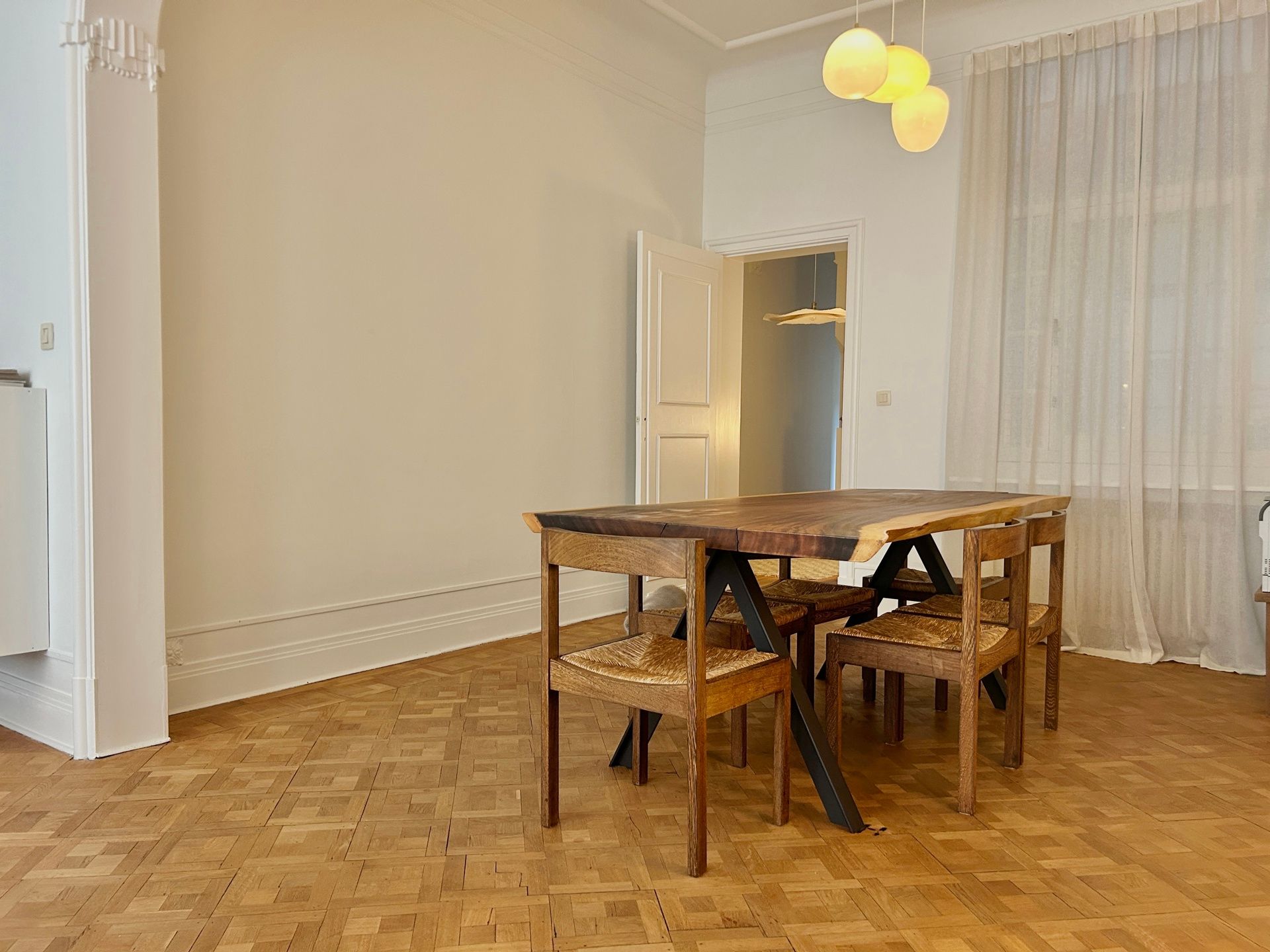 All-in, gemeubeld 2-slpk.app. in de Theaterbuurt foto 5