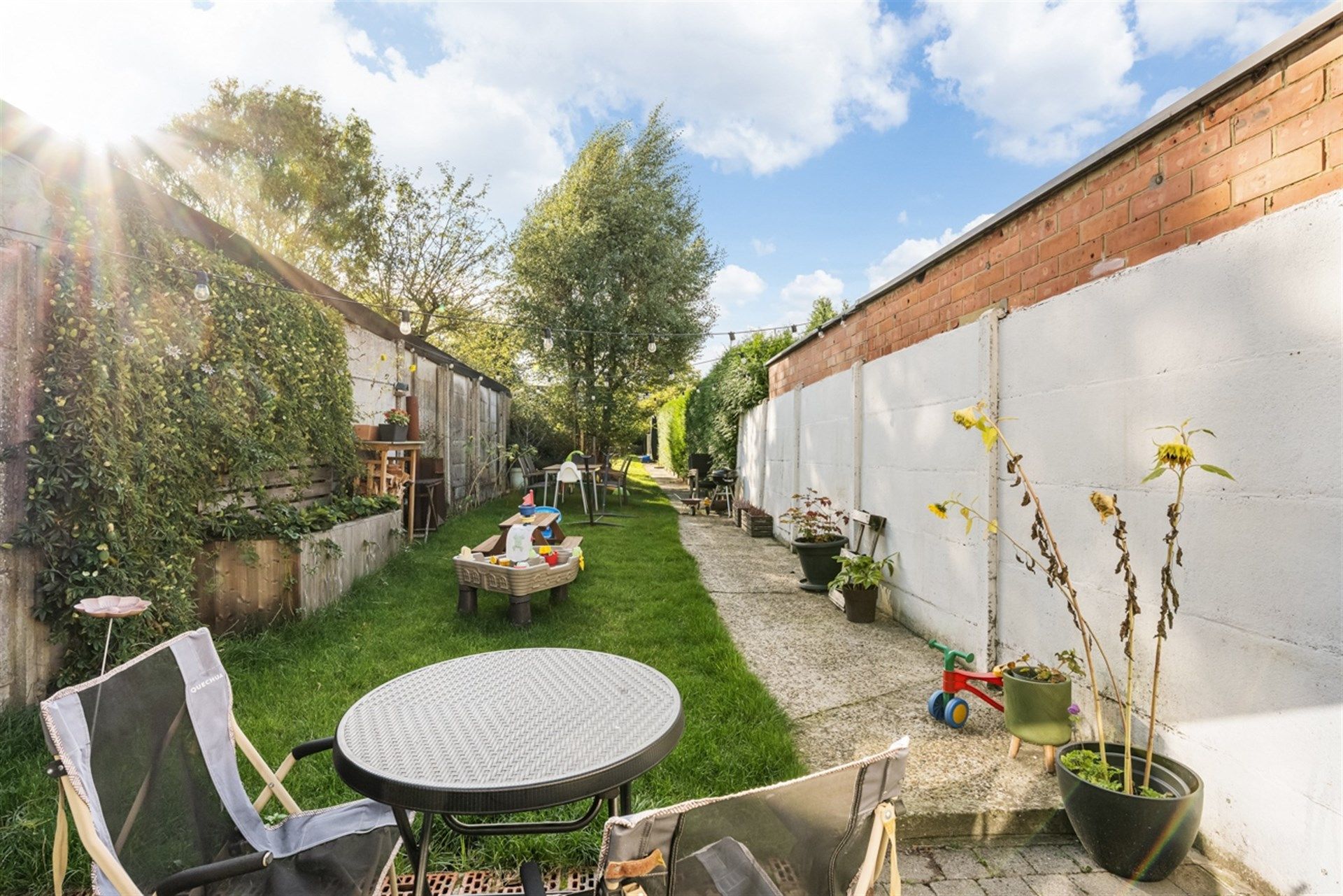 Instapklare woning met zonnige tuin op ruim perceel in rustige straat te Aalst  foto 8