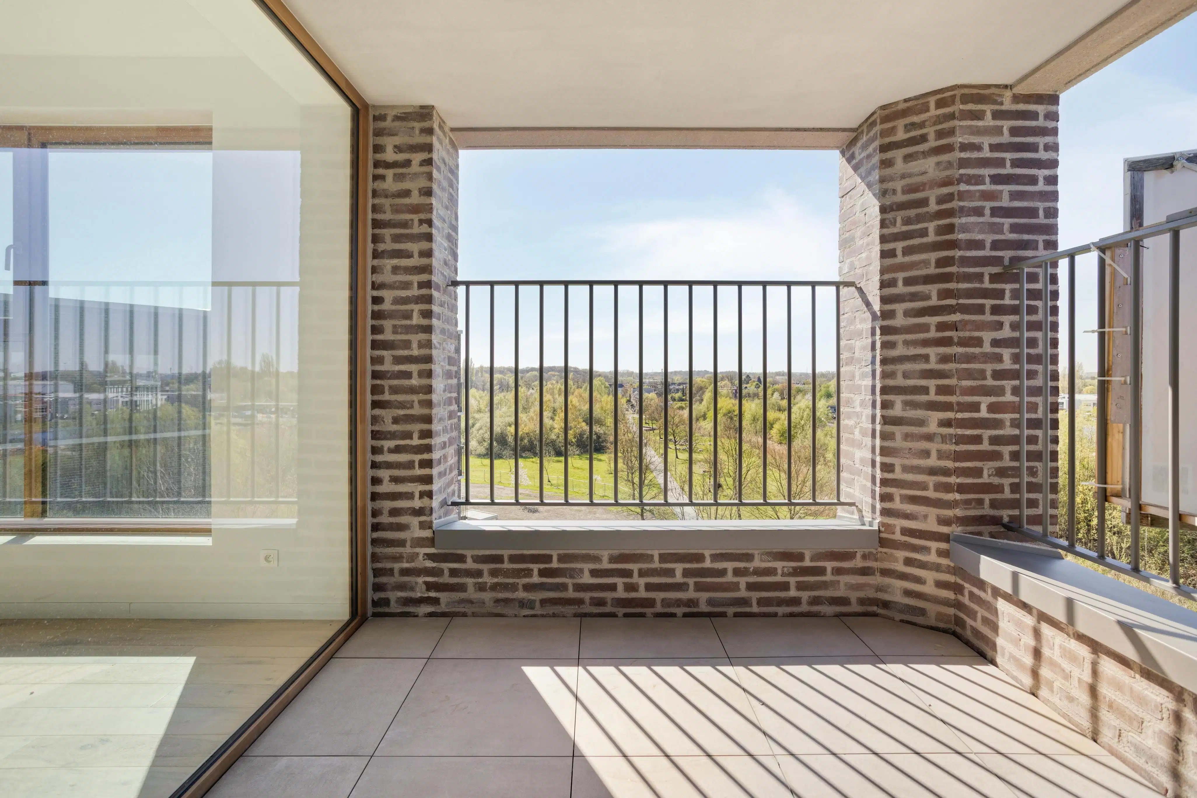 Energiezuinige penthouse te koop in Wilrijk  foto {{pictureIndex}}