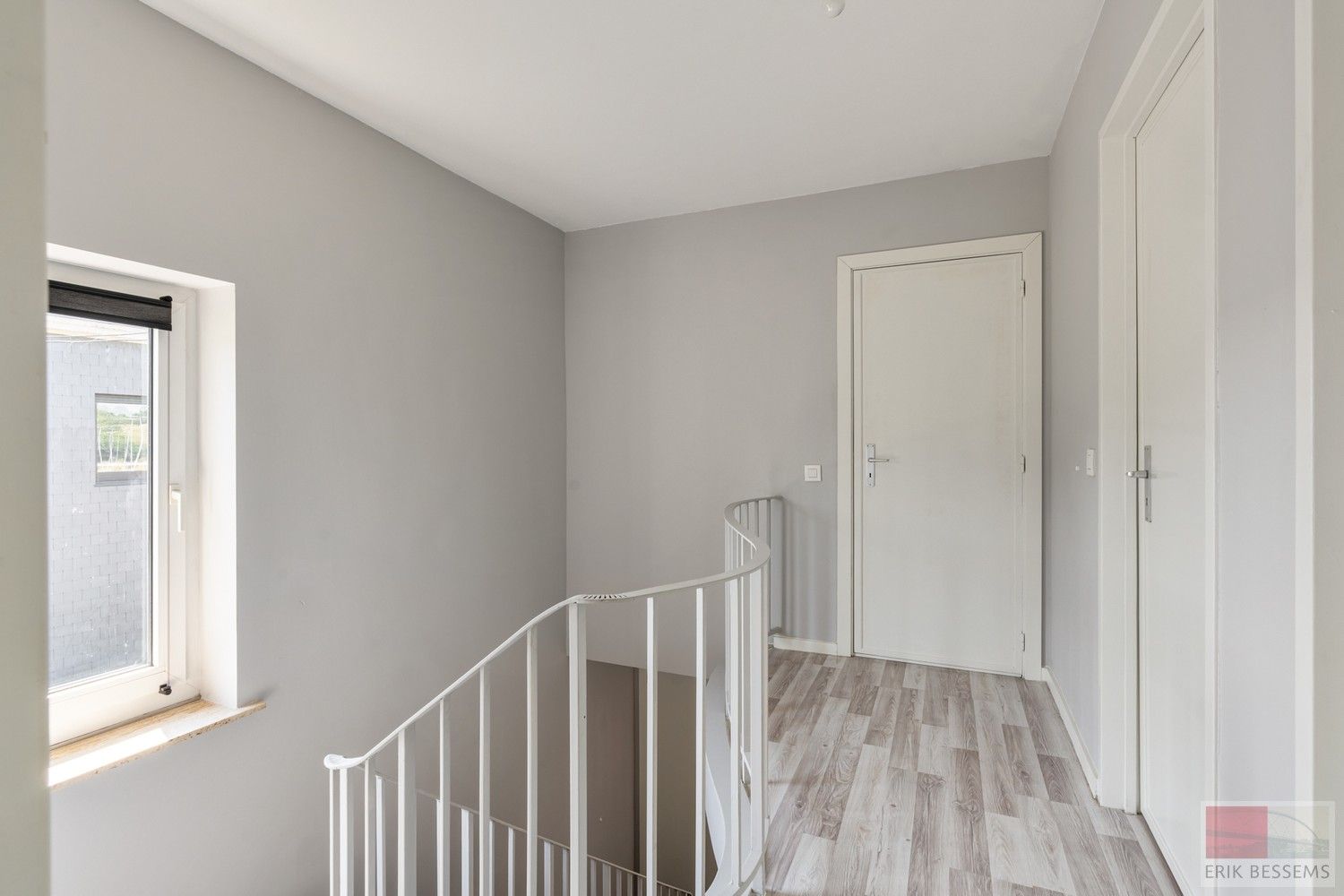 Halfvrijstaande woning uit 1969 op een perceel van 635m², woonopp. 154 m² foto 12