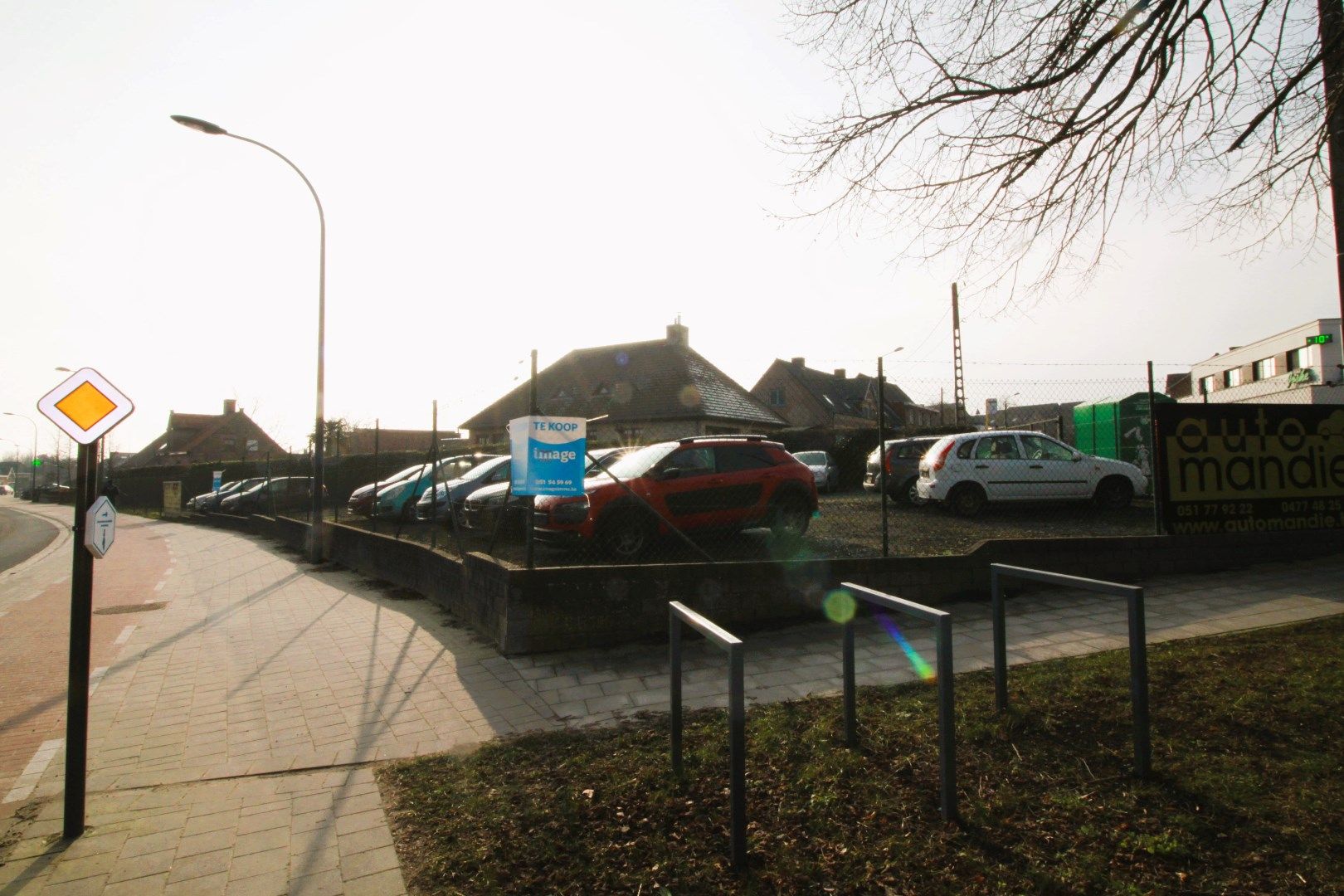 Centraal gelegen grond met een totale oppervlakte van 657m² foto 2