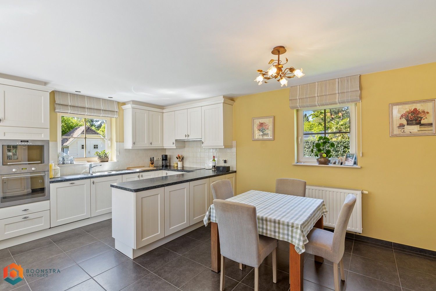 Prachtig onderhouden villa met 3 slpkrs op uitstekende locatie te Bonheiden foto 10