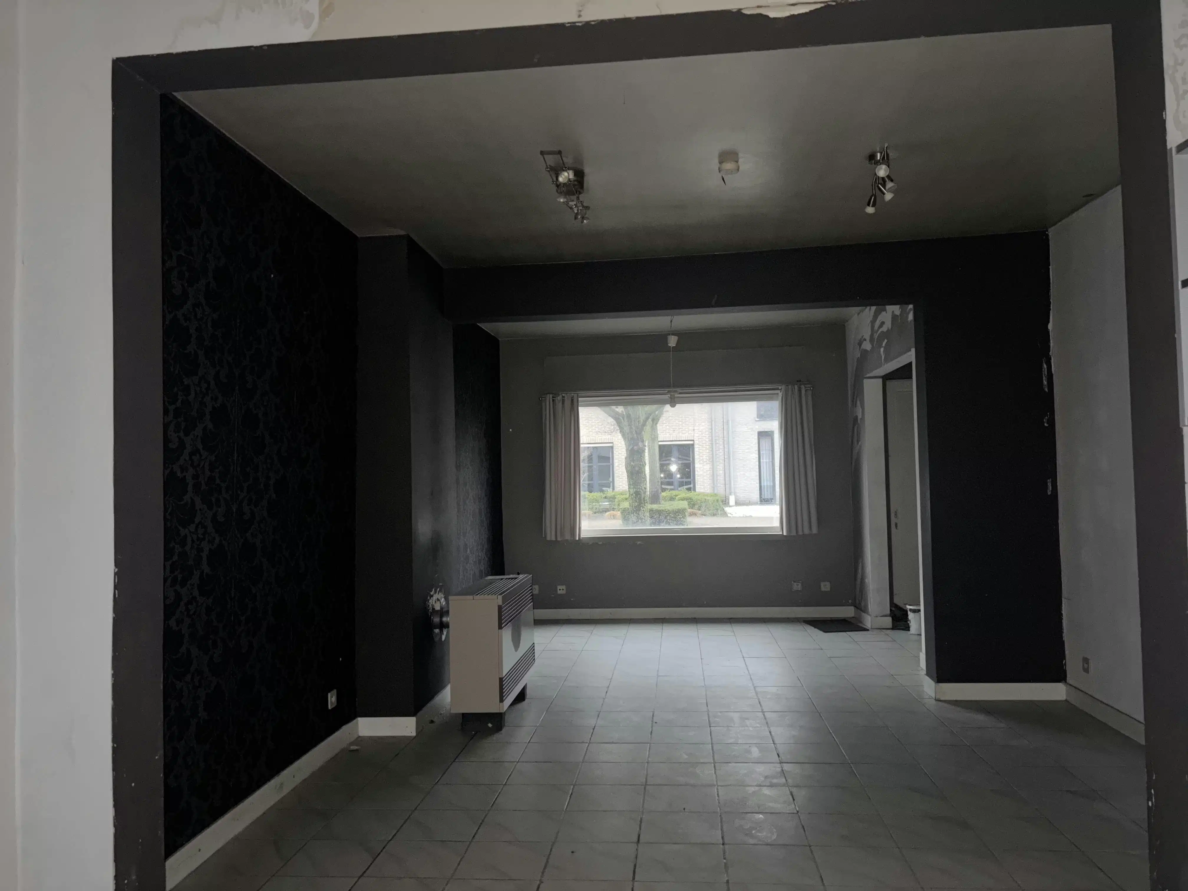 Te renoveren huis te koop in centrum Wuustwezel foto 9