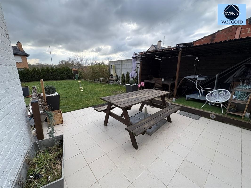 ZEER MOOIE EN EIGENTIJDSE WONING MET 4 SLAAPKAMERS foto 17