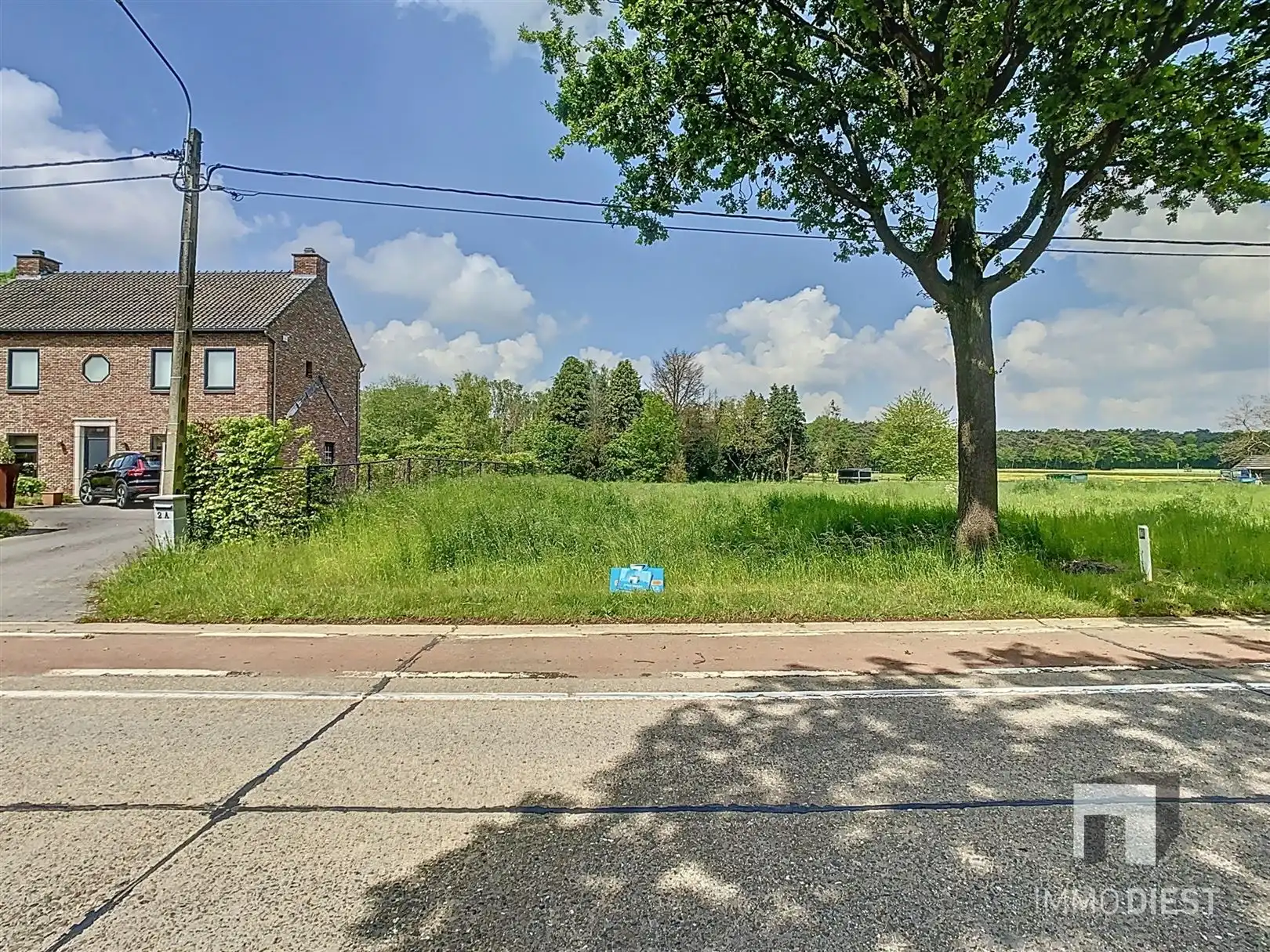 DOE EEN BOD:Bouwgrond 551 m² open bebouwing foto 3