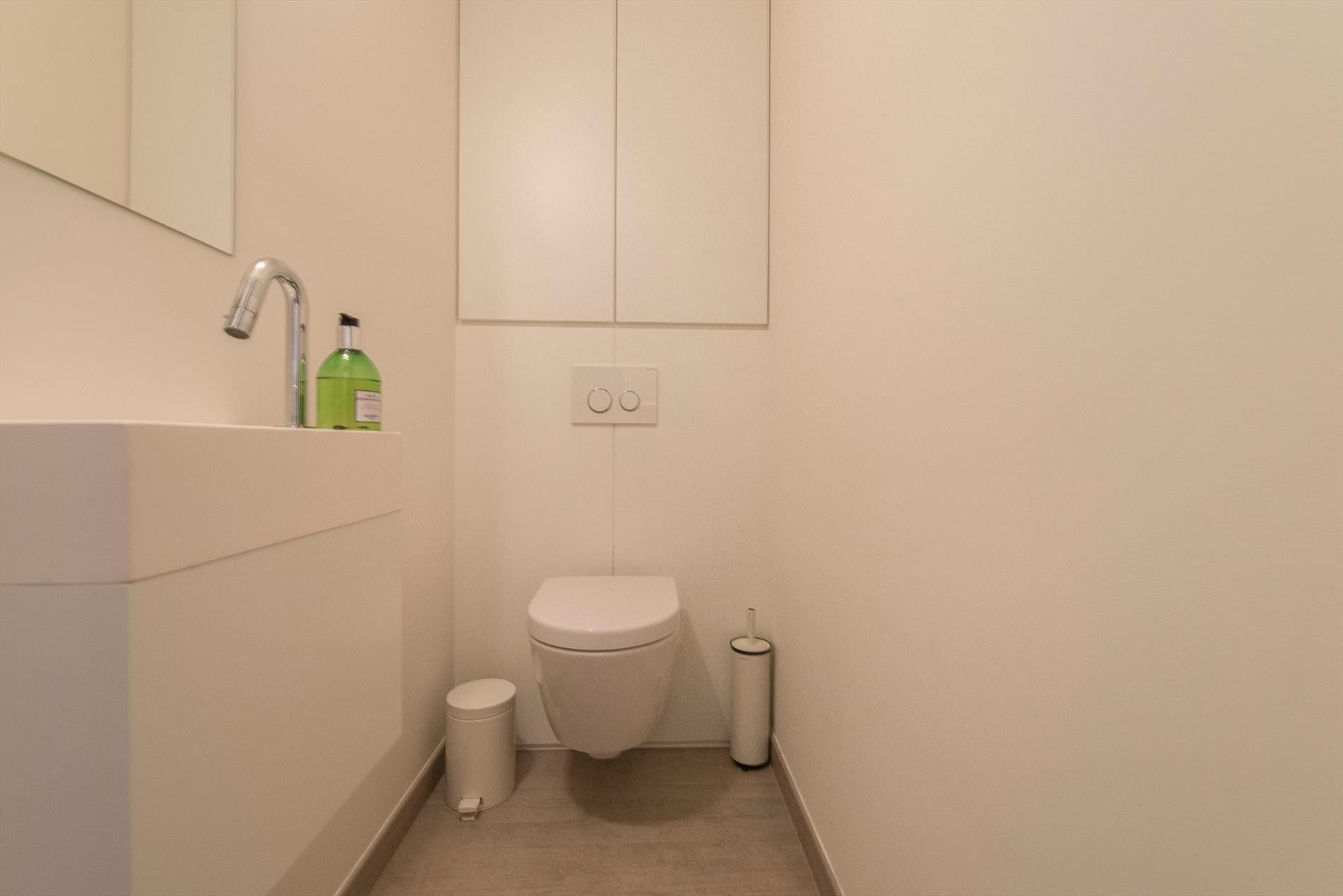 Heel mooi  luxueus afgewerkt appartement gelegen in de Kustlaan vlakbij de Zeedijk en het Driehoeksplein. foto 15