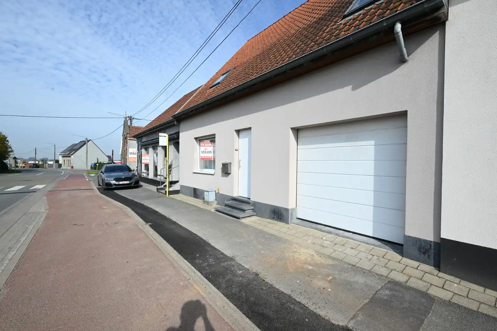 Ruime gezinswoning met 3 slaapkamers, tuin en groot terras! foto 3