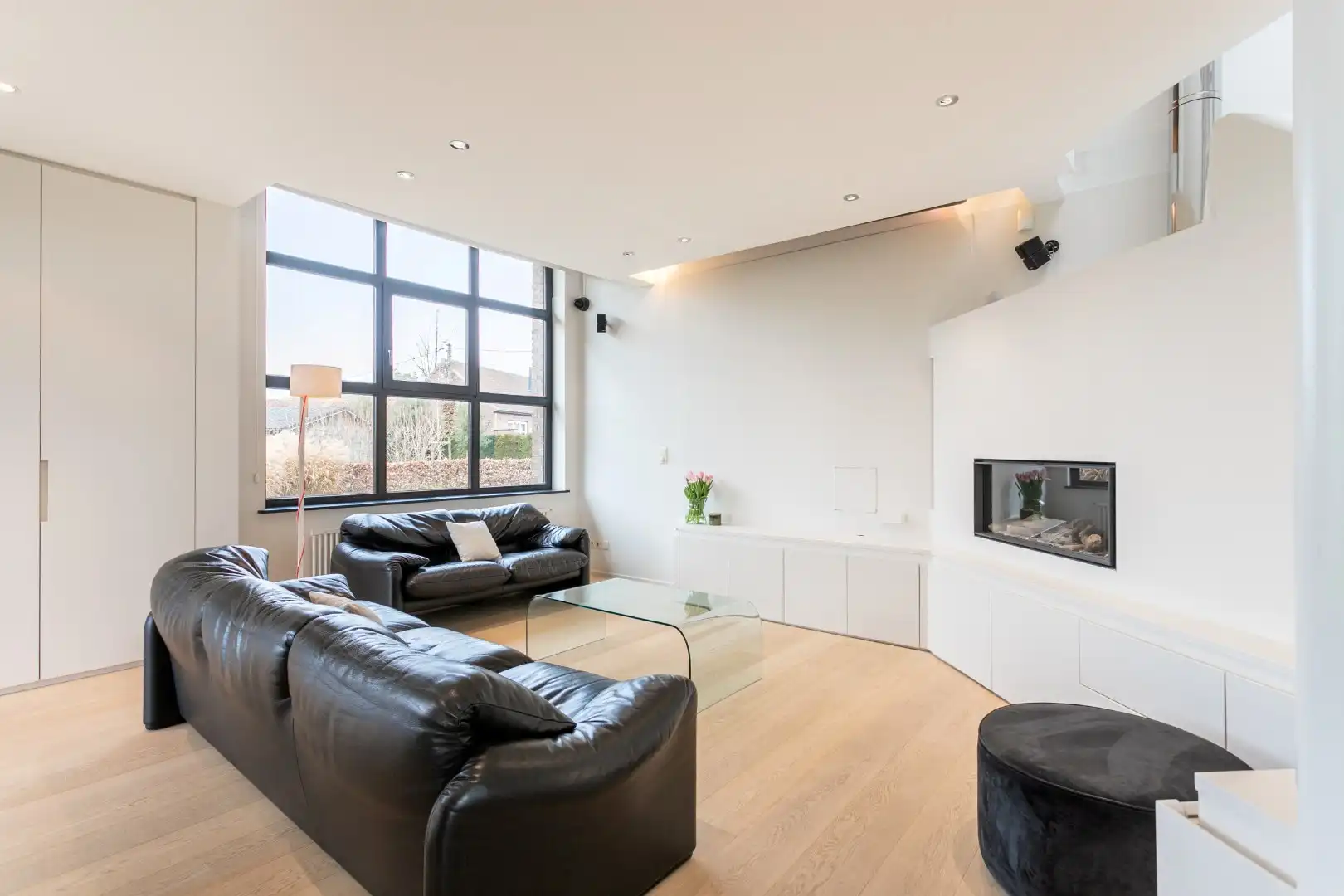 Instapklare villa te Heikruis, 4 slpks, bureau, dubbele garage en ruime tuin foto 9