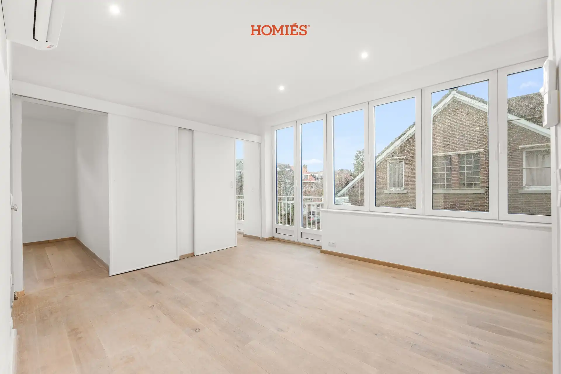 Gerenoveerd 2-slaapkamerappartement op toplocatie foto 2