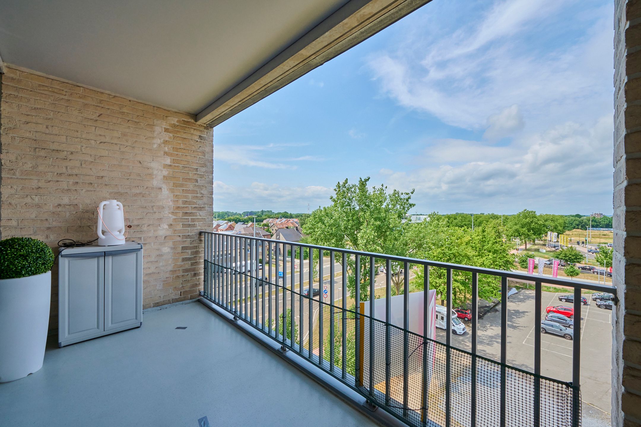Luxueus afgewerkt penthouse + 2 terrassen + parking foto 7