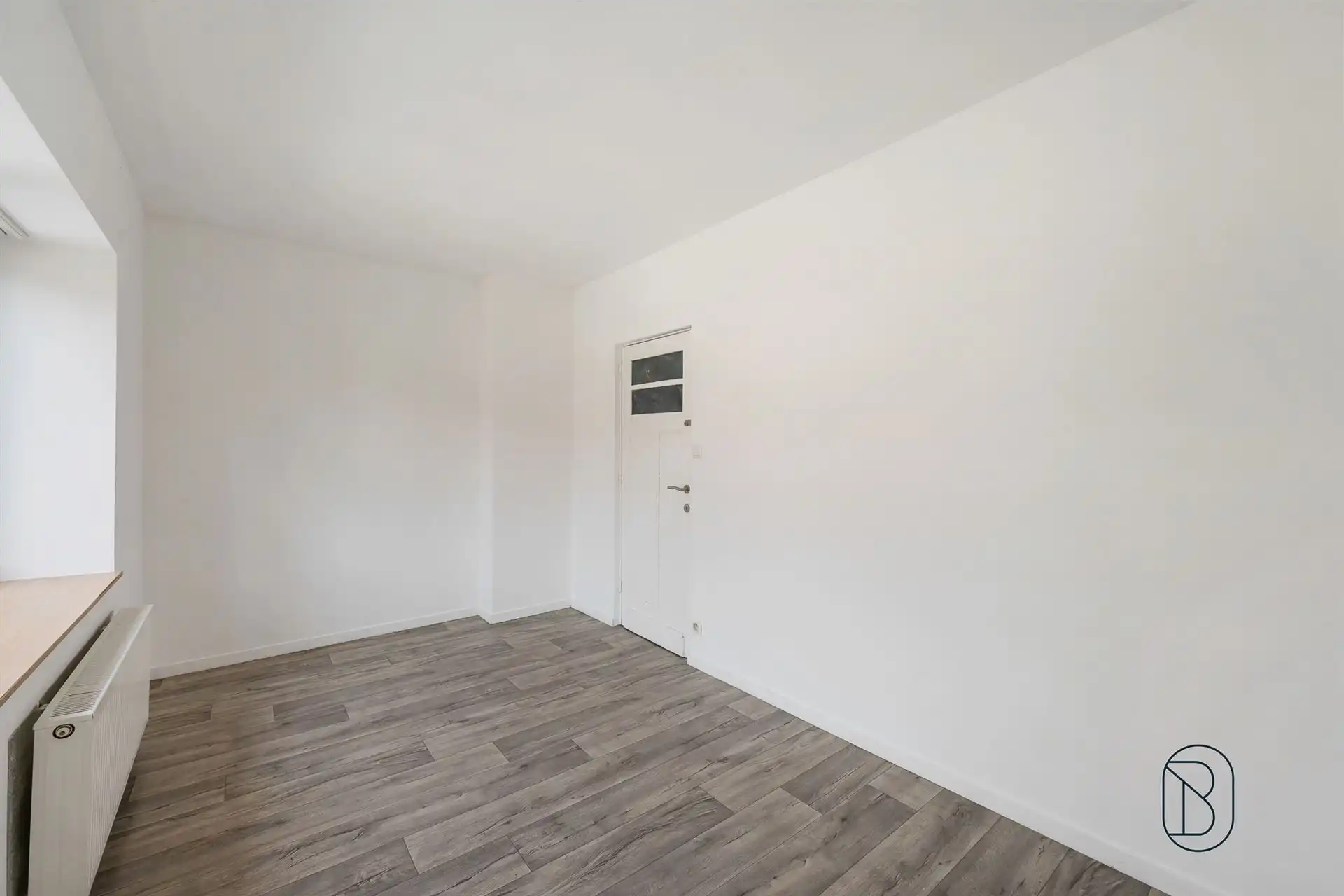 Goedgelegen gerenoveerde woning foto 13