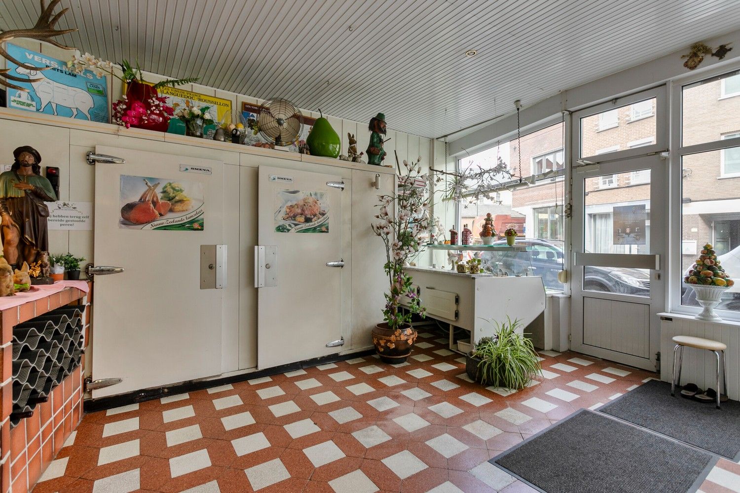 Te renoveren woning in het centrum van Sint-Truiden foto 4