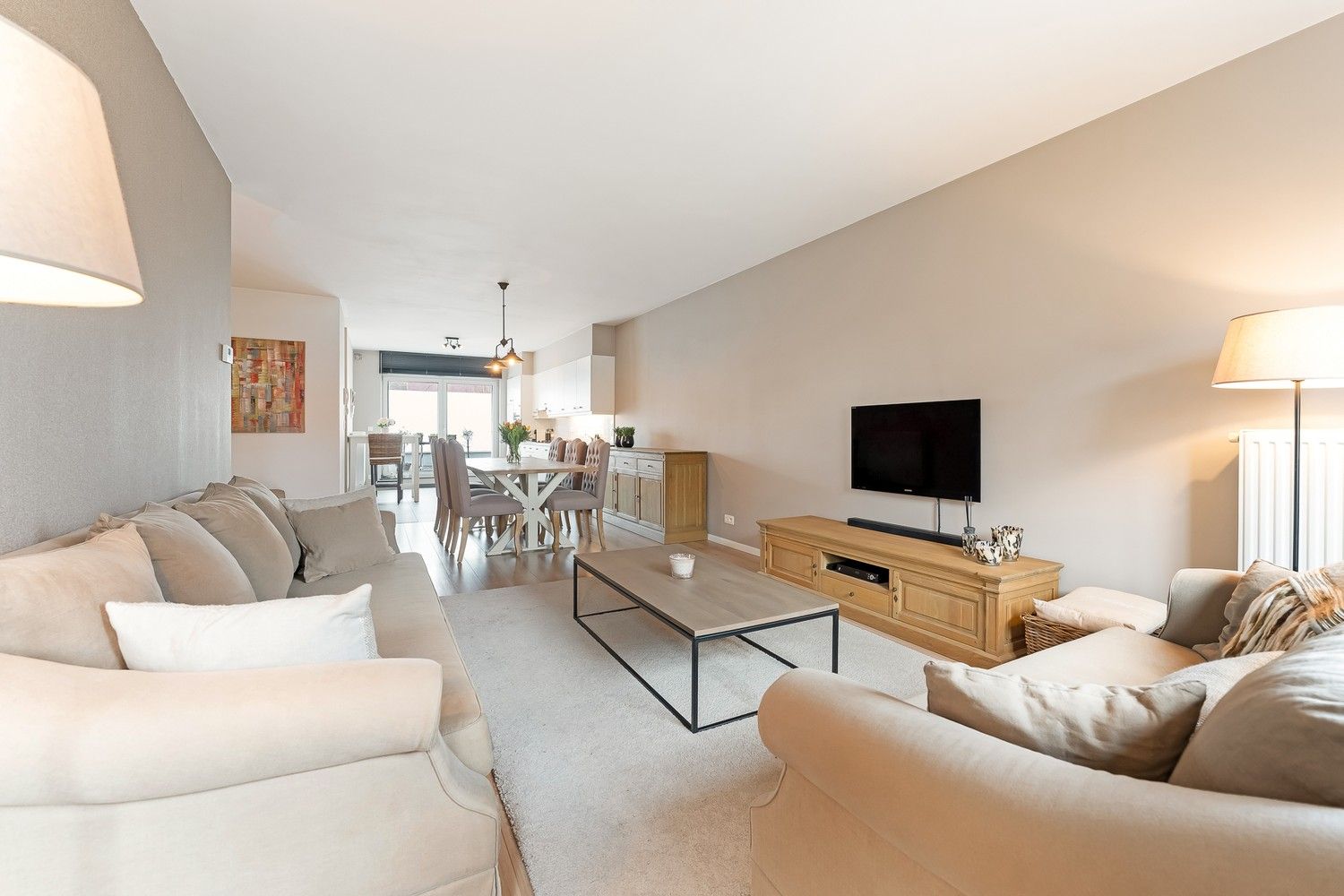 Duplex met 2 slaapkamers in centrum Putte foto {{pictureIndex}}