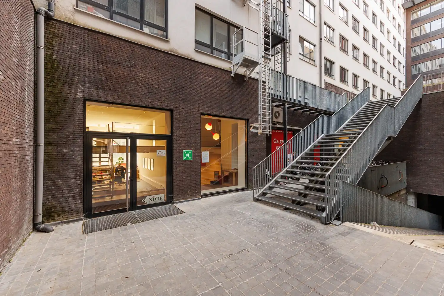 Zeer ruim handelspand van 341 m² in hartje Antwerpen! foto 19