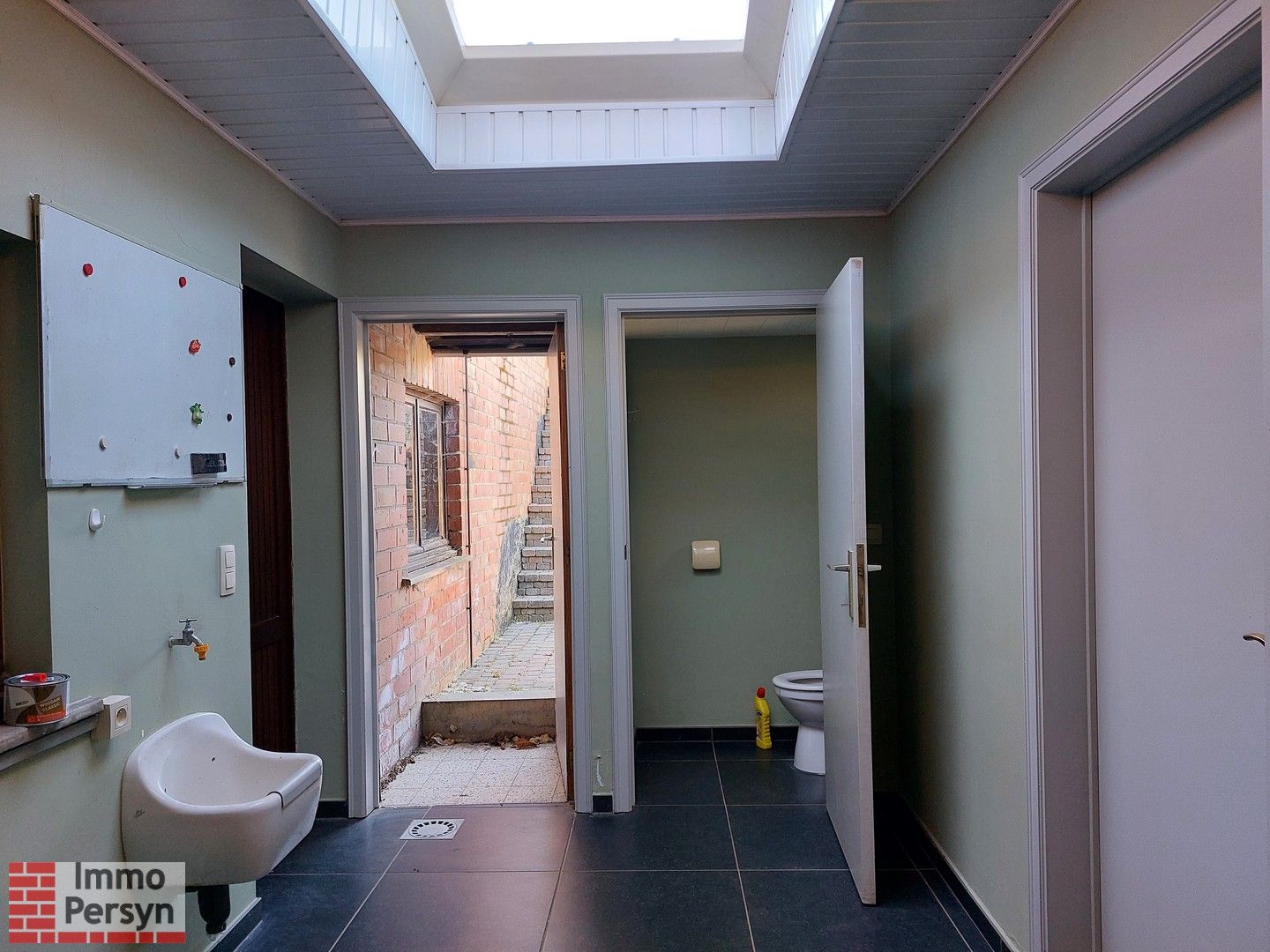 Rustig gelegen woning met loods foto 26