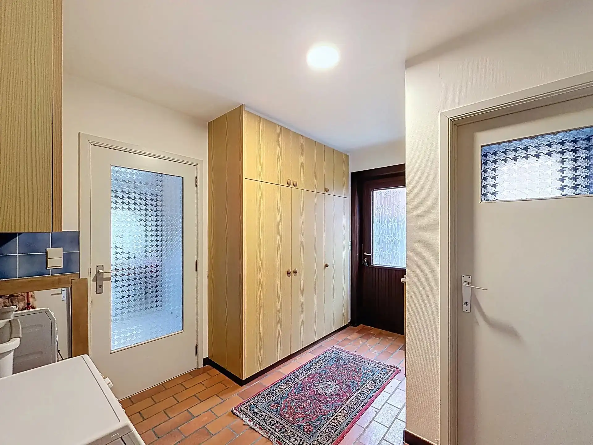 Op te frissen woning met 4 slaapkamers op een groot perceel. foto 14